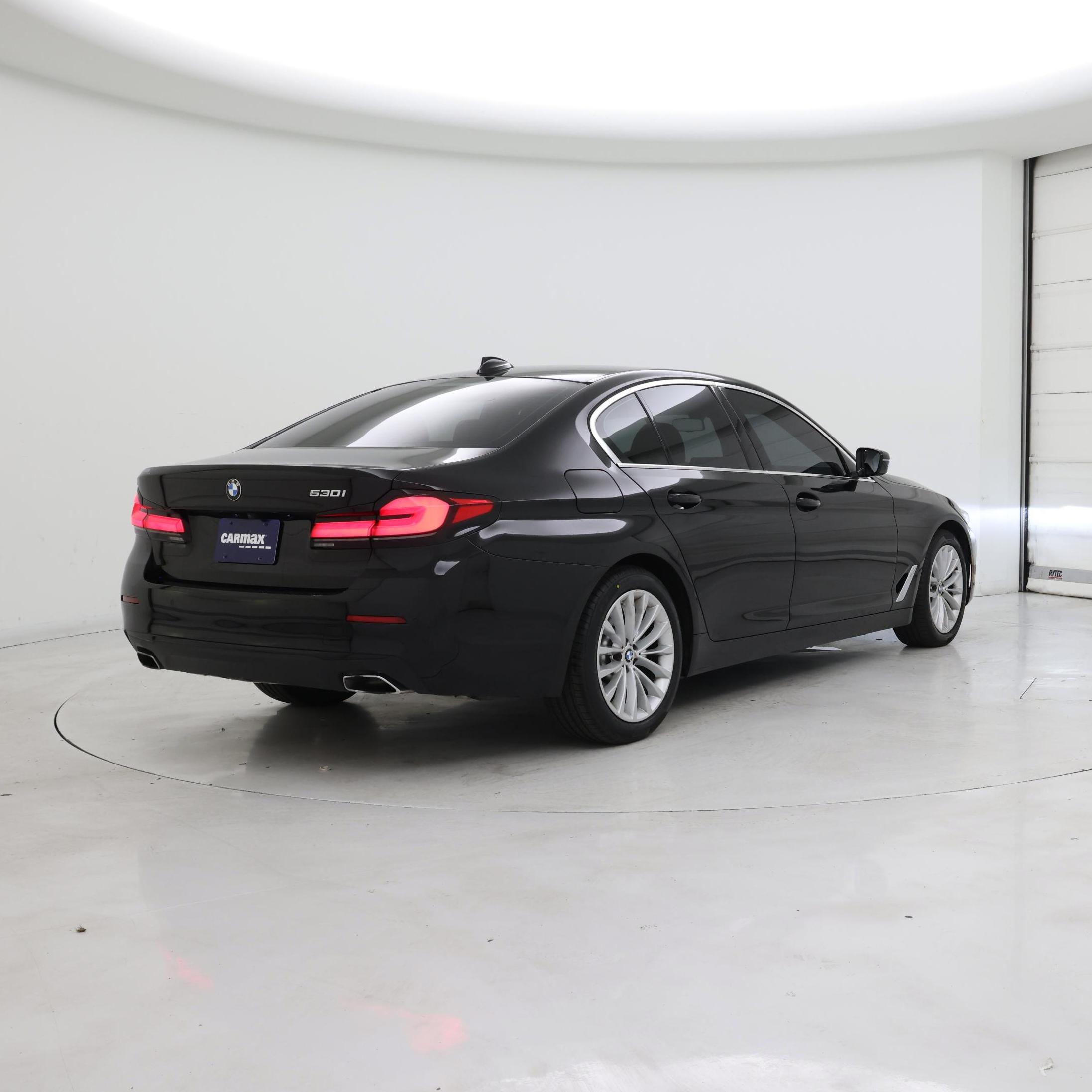 Thumbnail: 2021 BMW 5 Series - 8