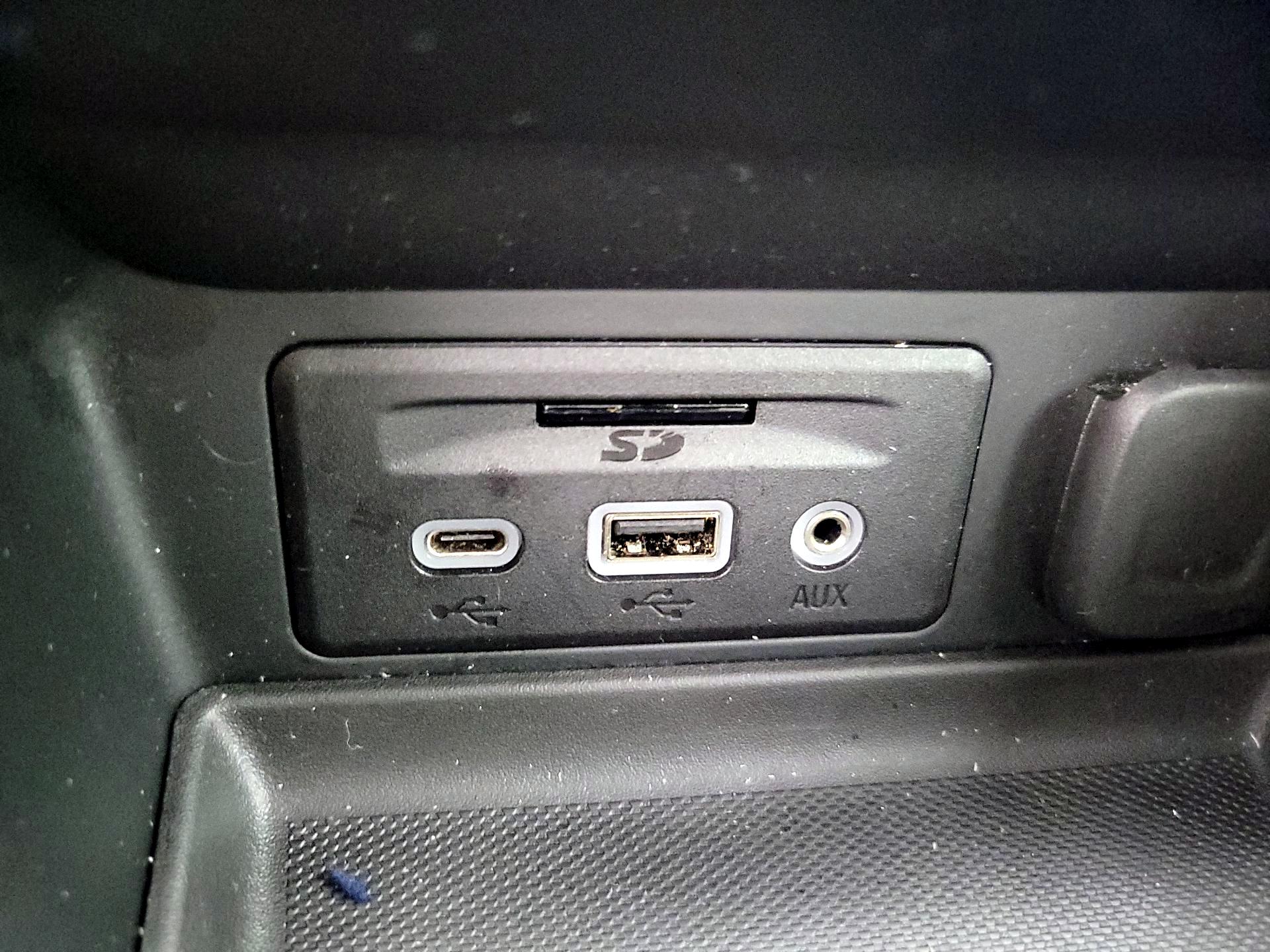 Thumbnail: 2022 GMC Terrain - 18