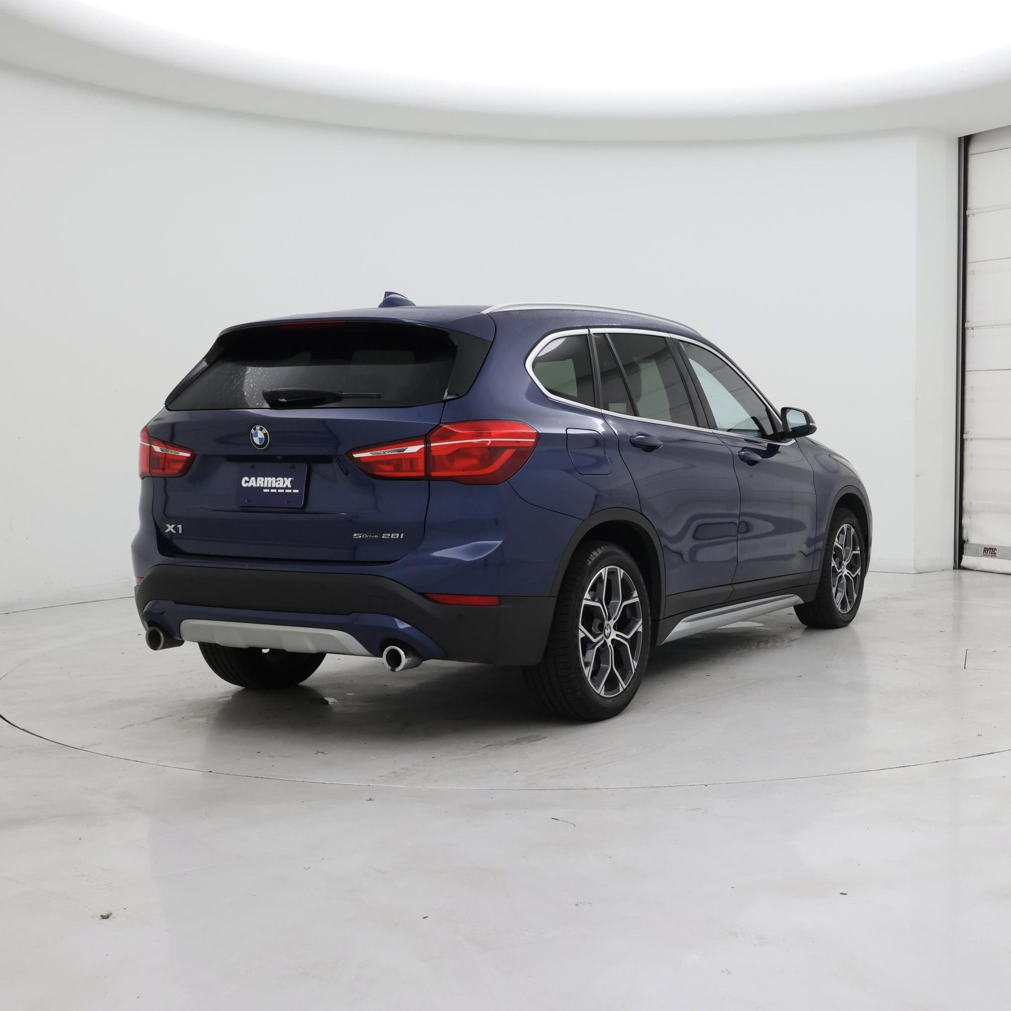 Thumbnail: 2021 BMW X1 - 8