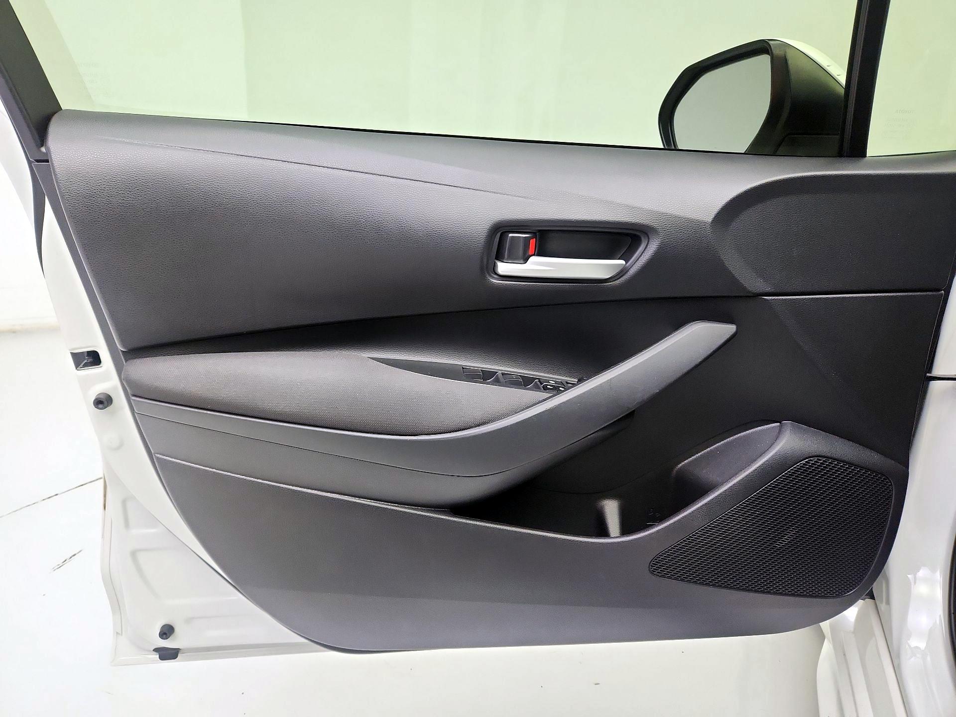 Thumbnail: 2021 Toyota Corolla - 12