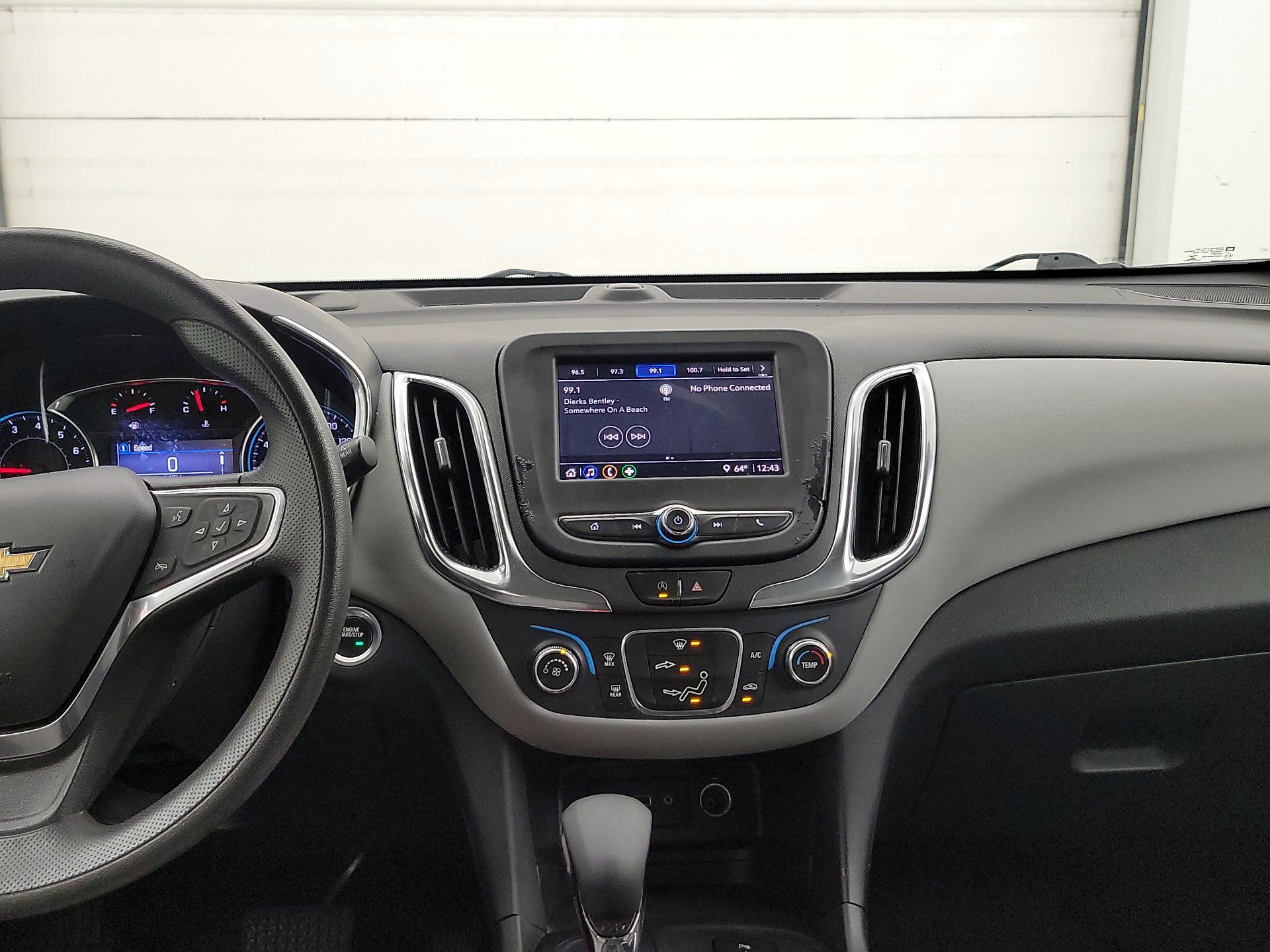 Thumbnail: 2022 Chevrolet Equinox - 9