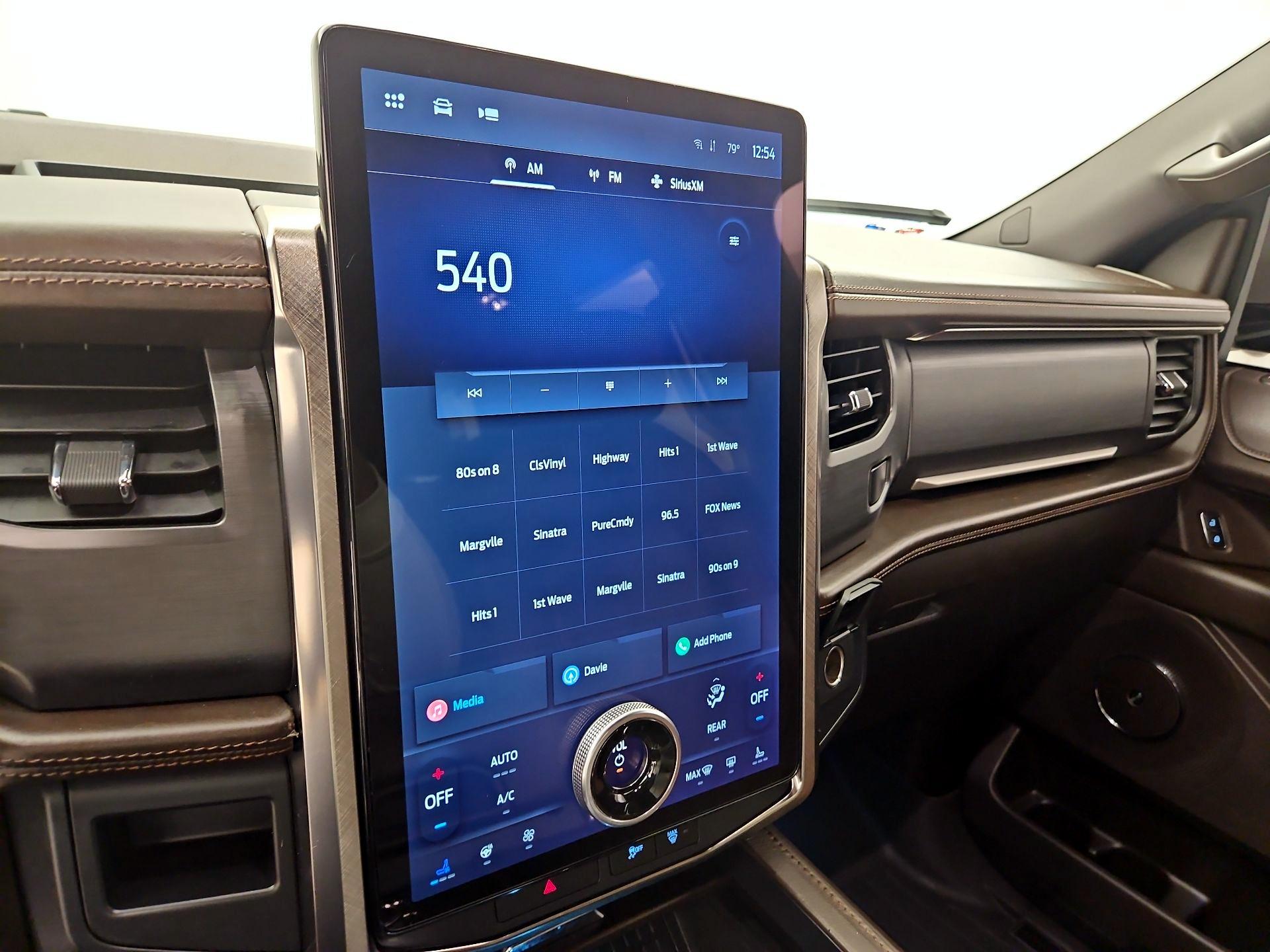 Thumbnail: 2022 Ford Expedition MAX - 16