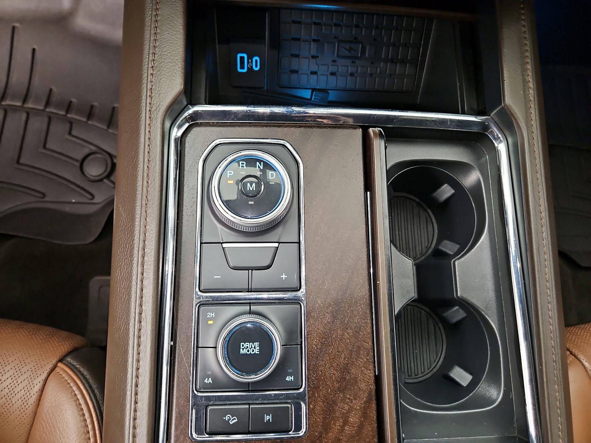 Thumbnail: 2022 Ford Expedition MAX - 18