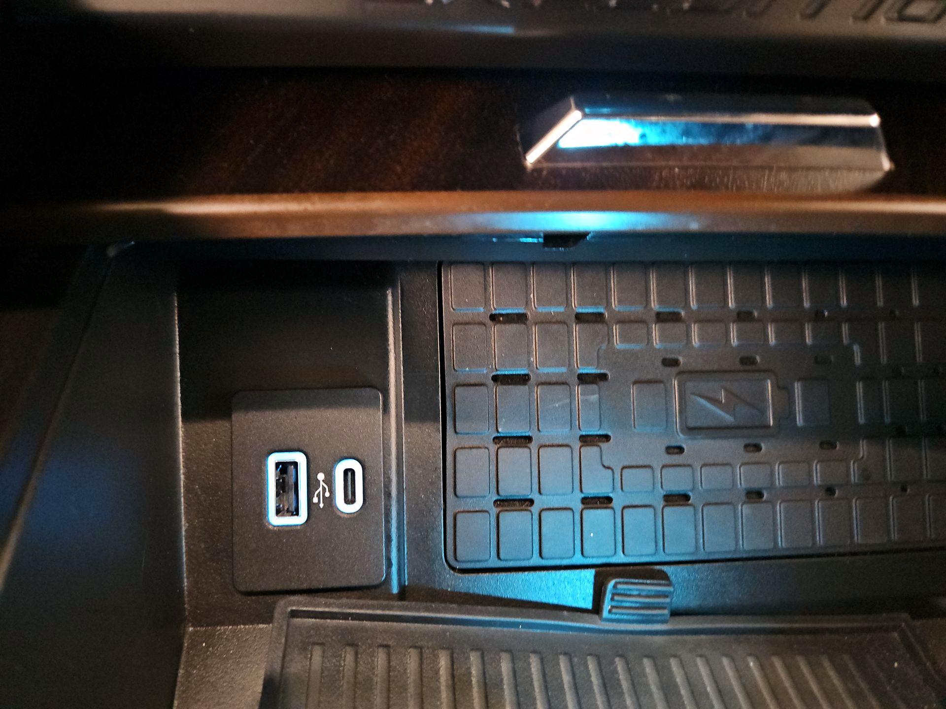 Thumbnail: 2022 Ford Expedition MAX - 19