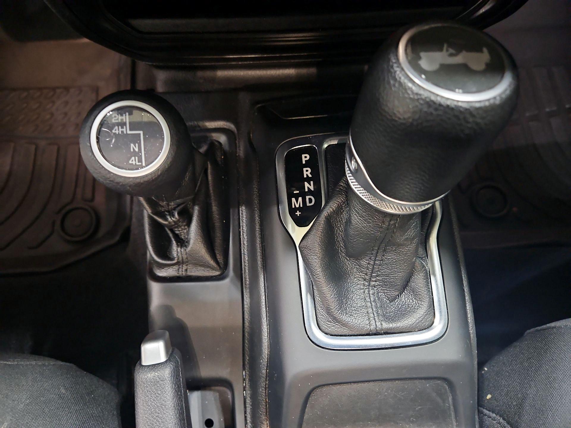 Thumbnail: 2021 Jeep Wrangler - 17