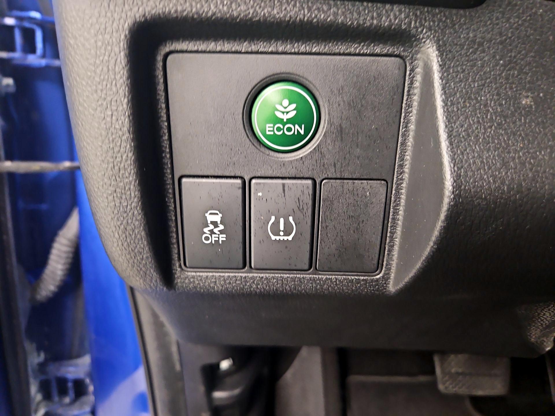 Thumbnail: 2018 Honda HR-V - 13