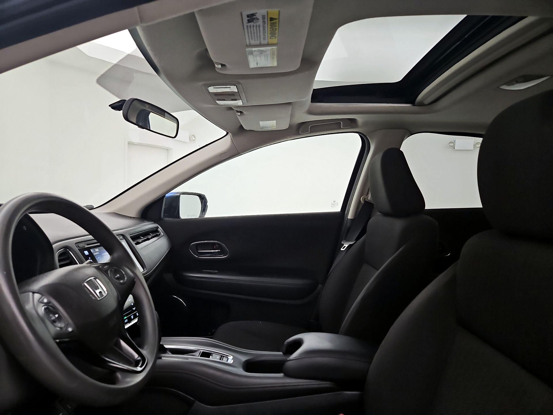 Thumbnail: 2018 Honda HR-V - 19