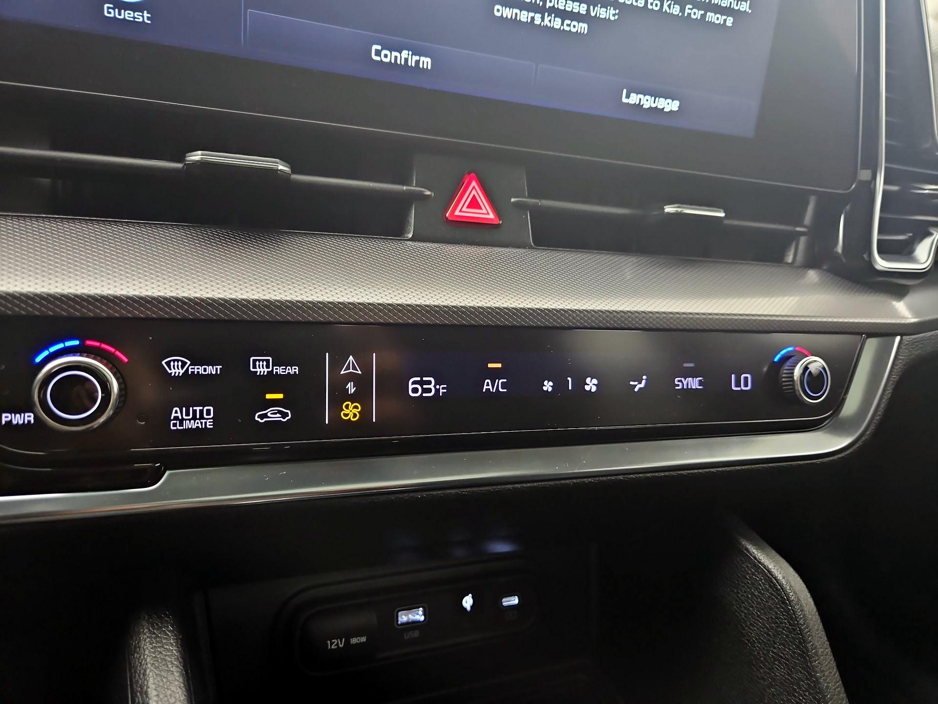 Thumbnail: 2023 Kia Sportage - 17