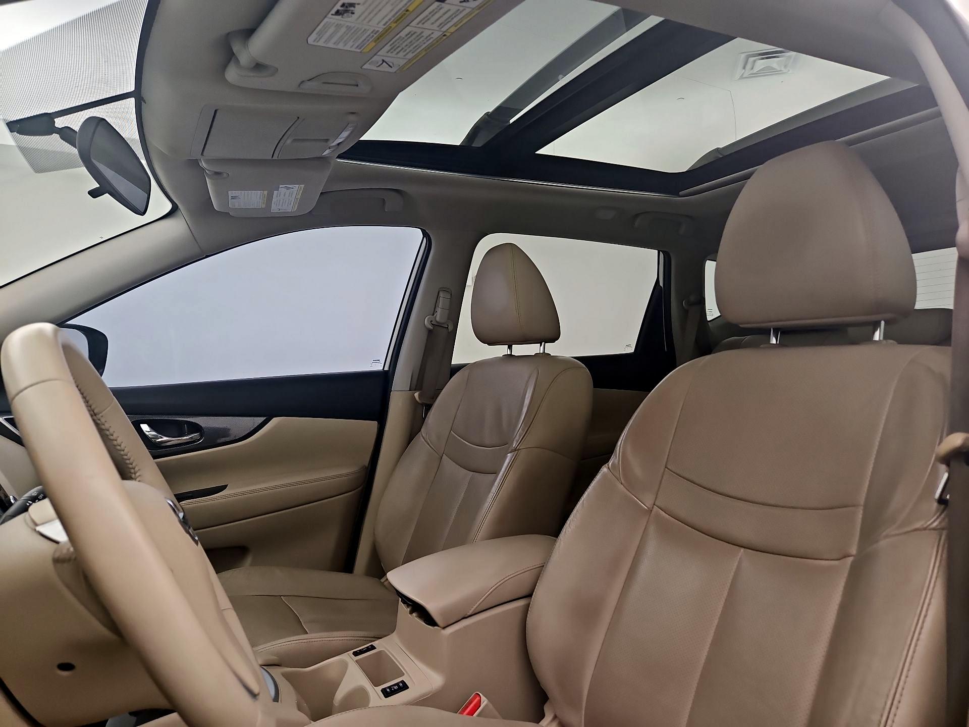 Thumbnail: 2015 Nissan Rogue - 20