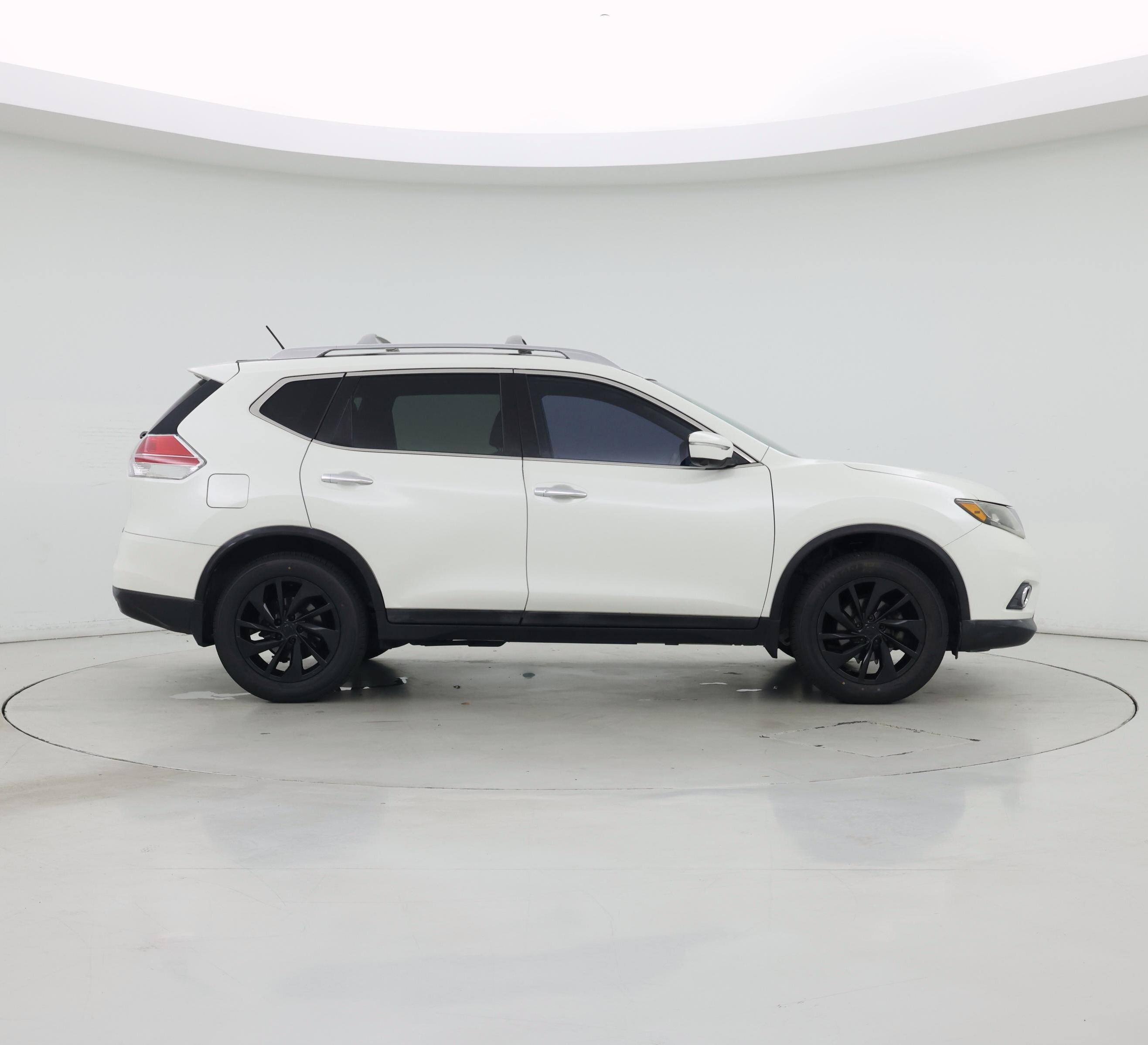 Thumbnail: 2015 Nissan Rogue - 7