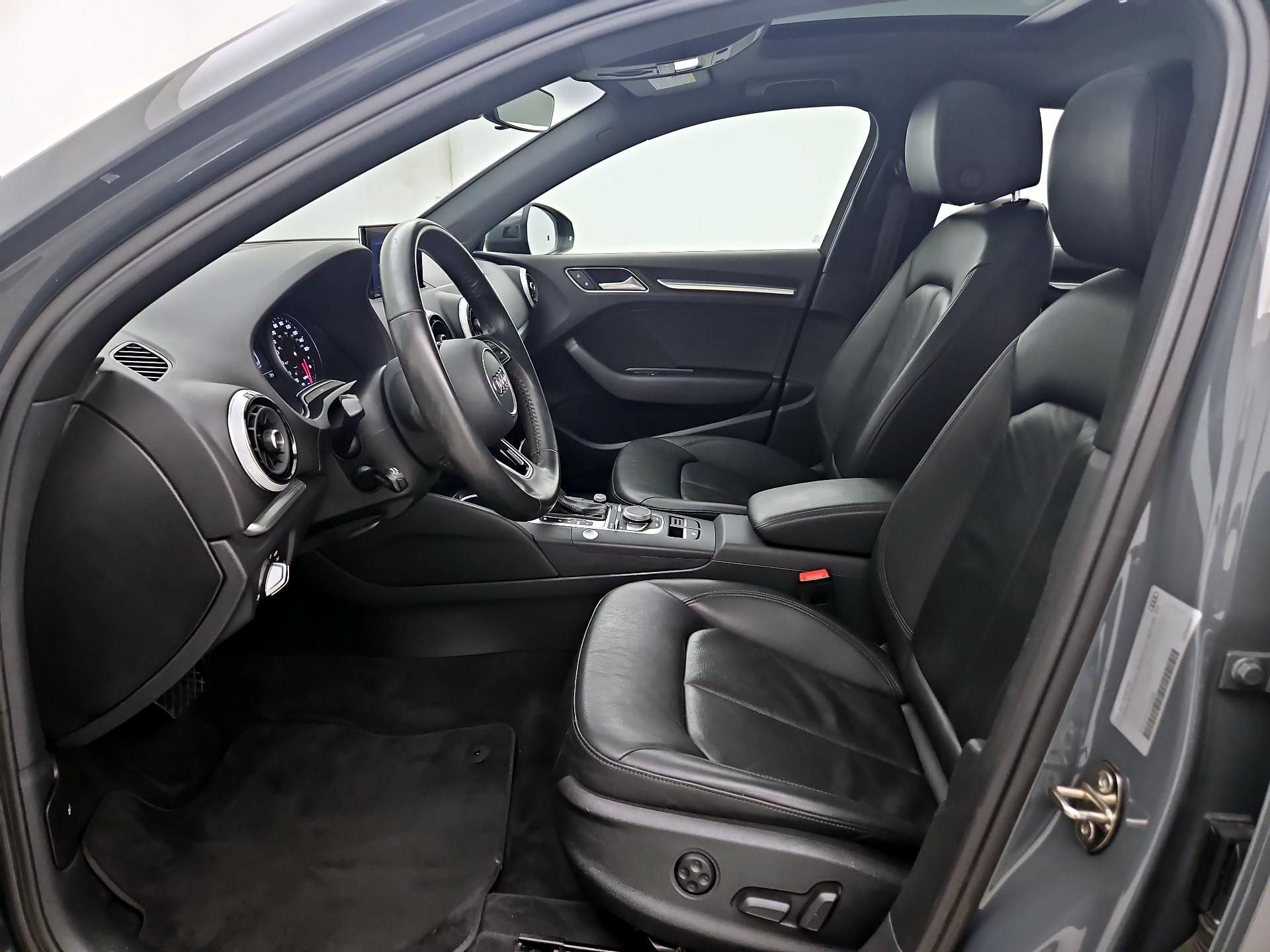 Thumbnail: 2020 Audi A3 - 11