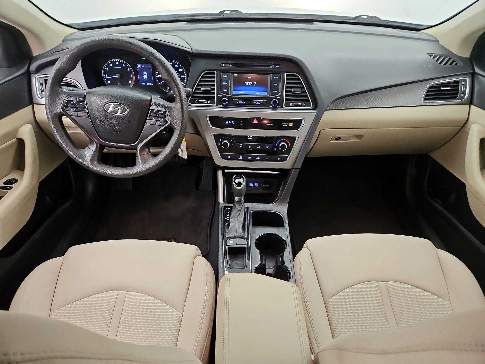 Thumbnail: 2015 Hyundai Sonata - 9