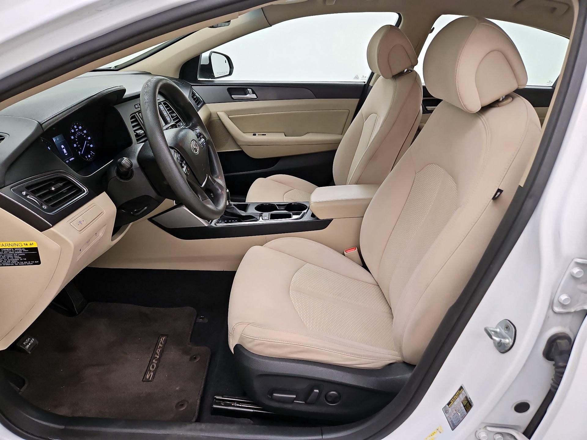 Thumbnail: 2015 Hyundai Sonata - 11