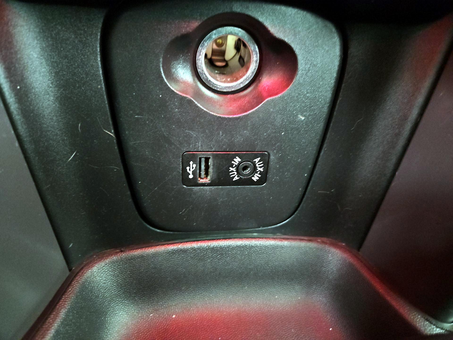 Thumbnail: 2016 MINI Cooper Hardtop - 17