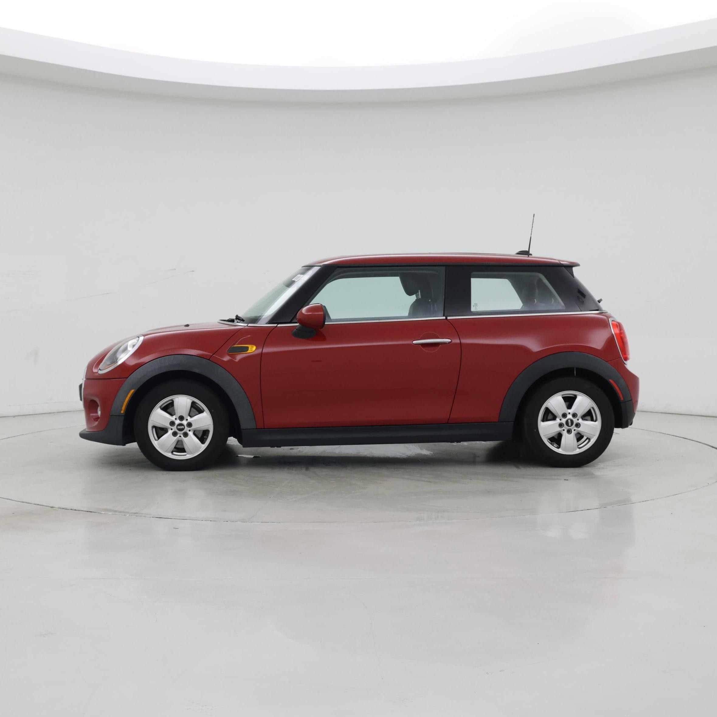 Thumbnail: 2016 MINI Cooper Hardtop - 3