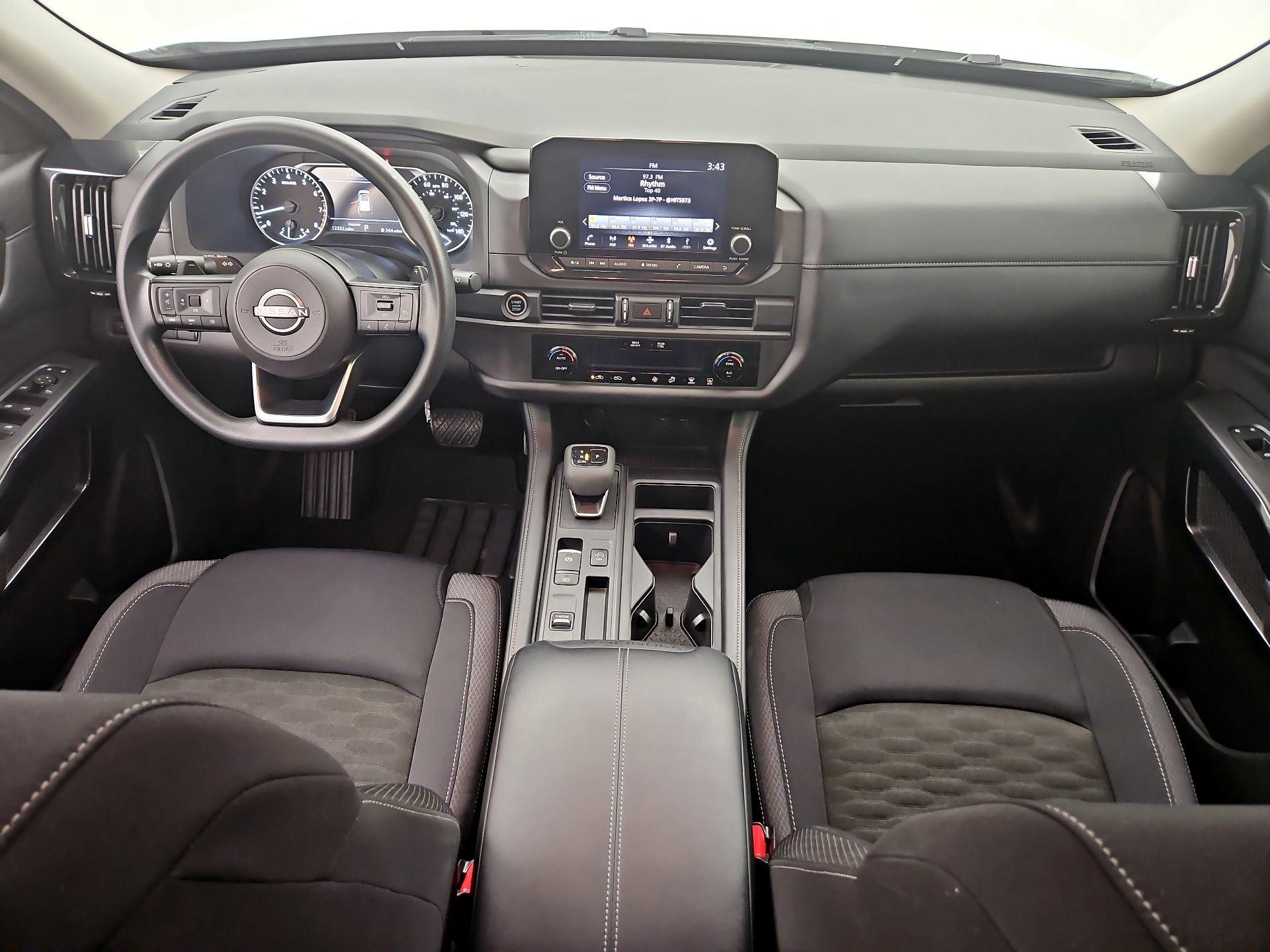 Thumbnail: 2024 Nissan Pathfinder - 9