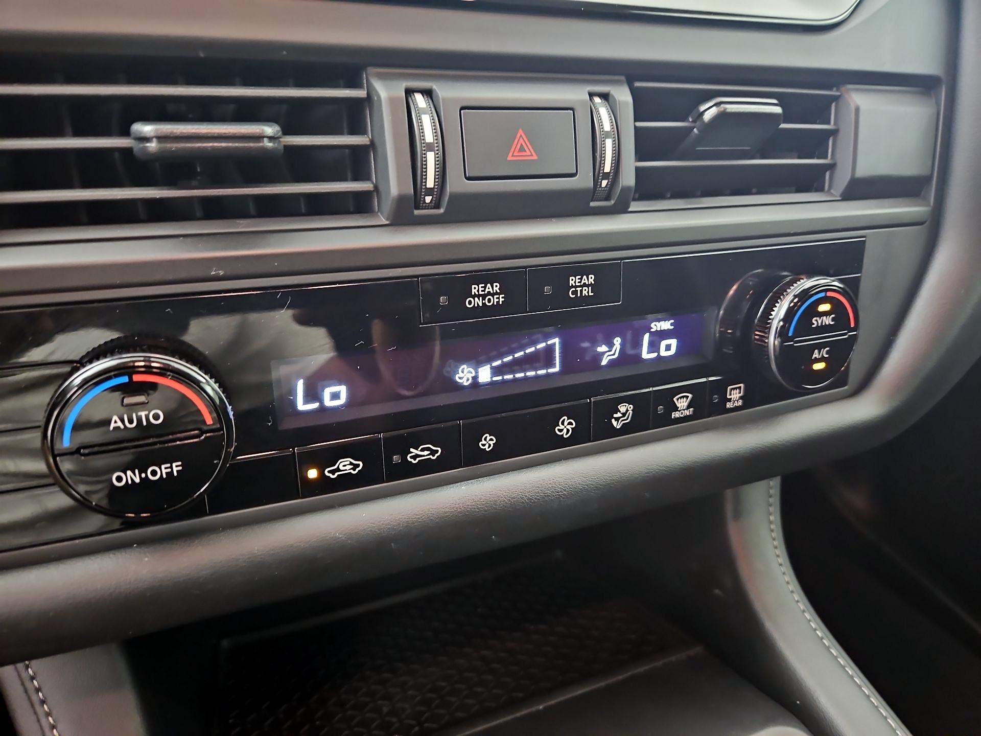 Thumbnail: 2024 Nissan Pathfinder - 16