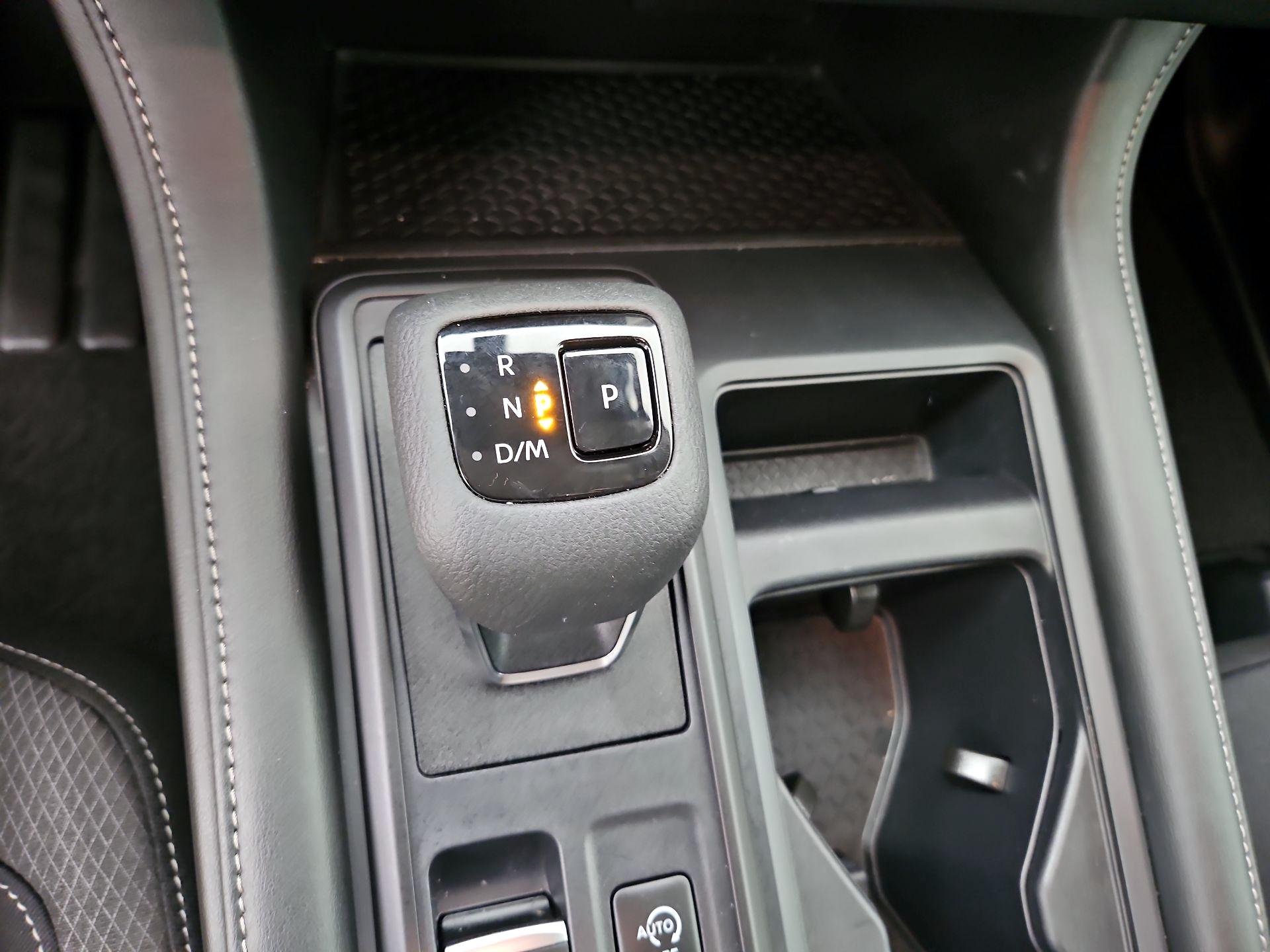 Thumbnail: 2024 Nissan Pathfinder - 17