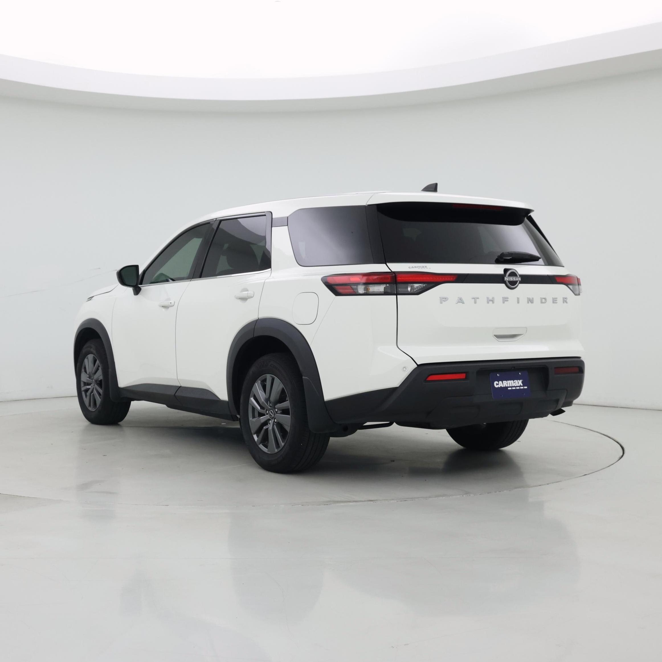 Thumbnail: 2024 Nissan Pathfinder - 2