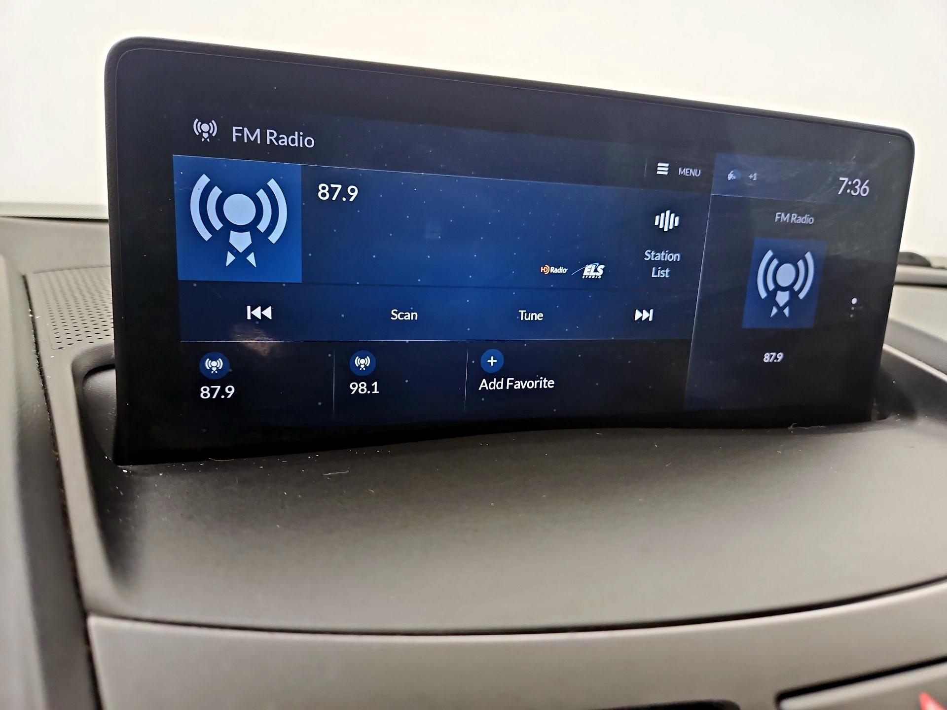 Thumbnail: 2021 Acura RDX - 16