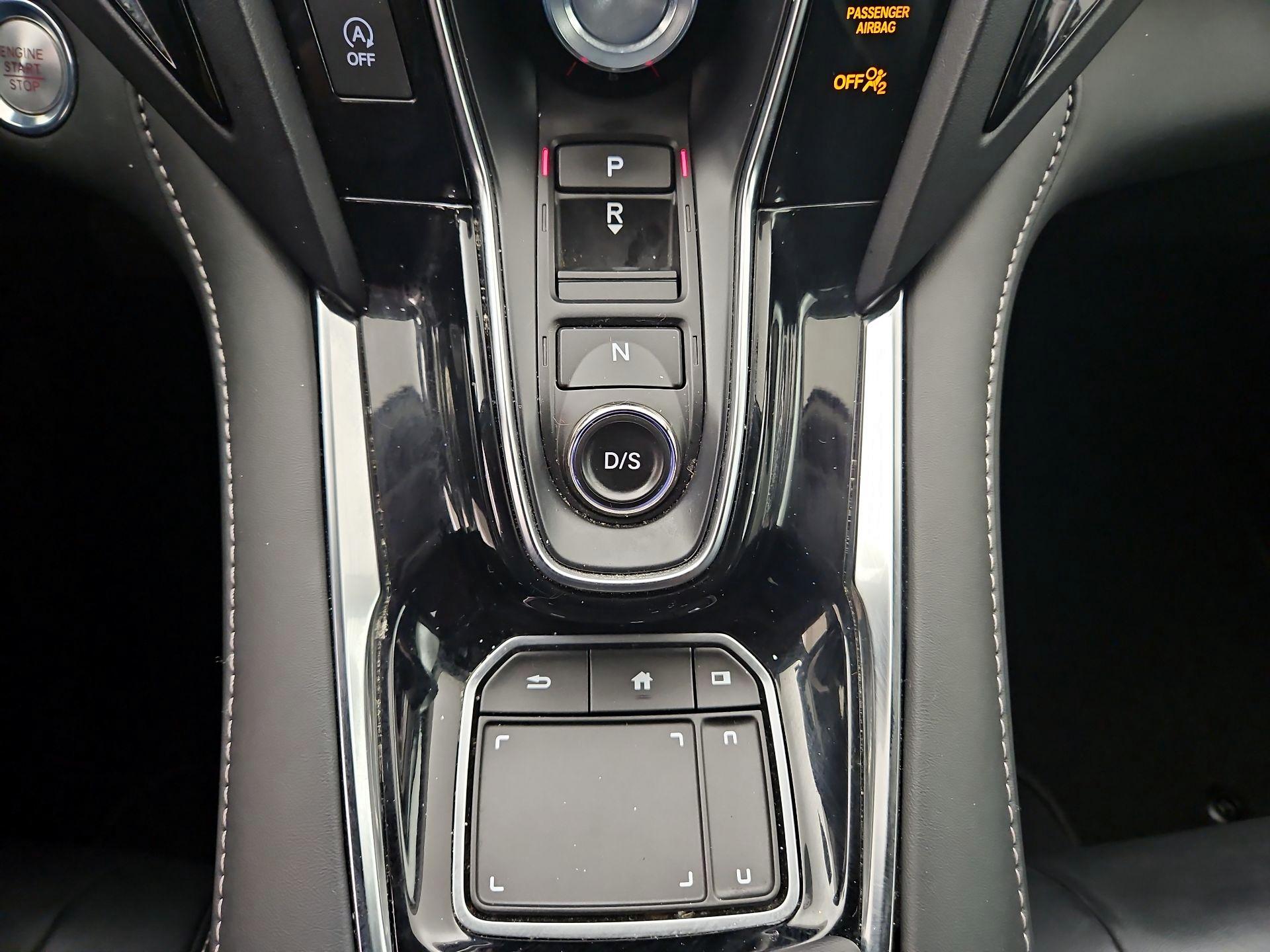 Thumbnail: 2021 Acura RDX - 18