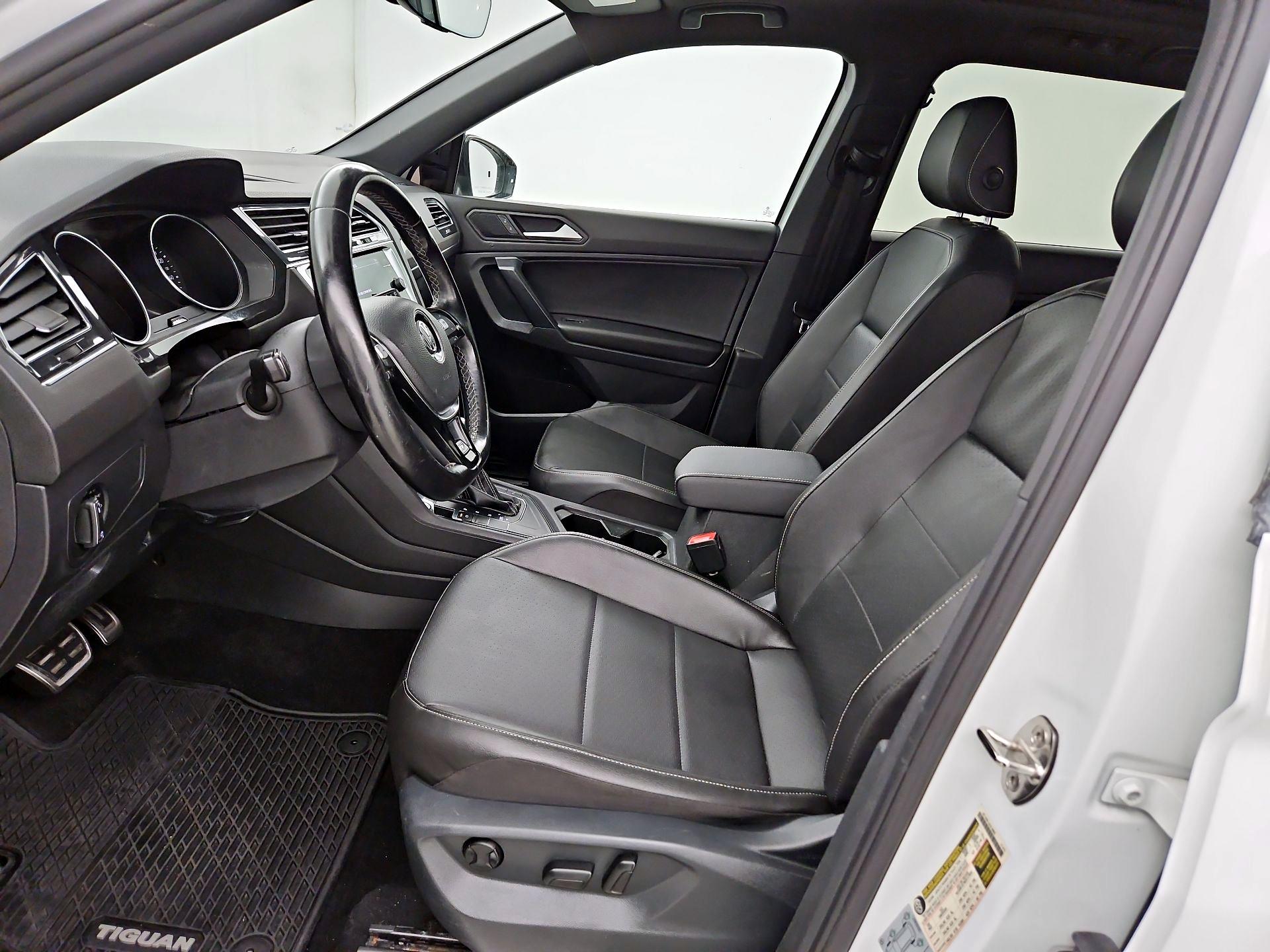 Thumbnail: 2021 Volkswagen Tiguan - 11