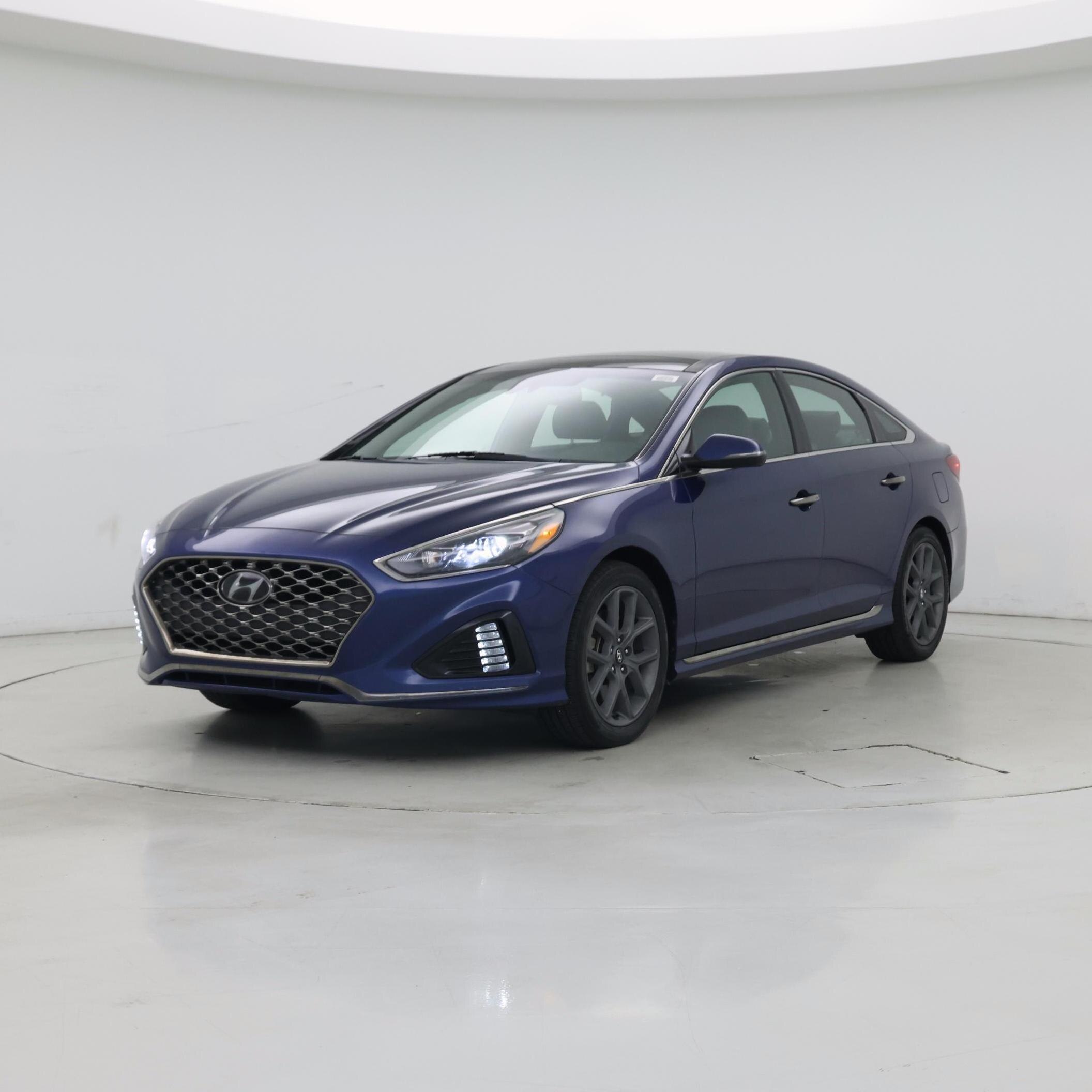 Thumbnail: 2019 Hyundai Sonata - 4