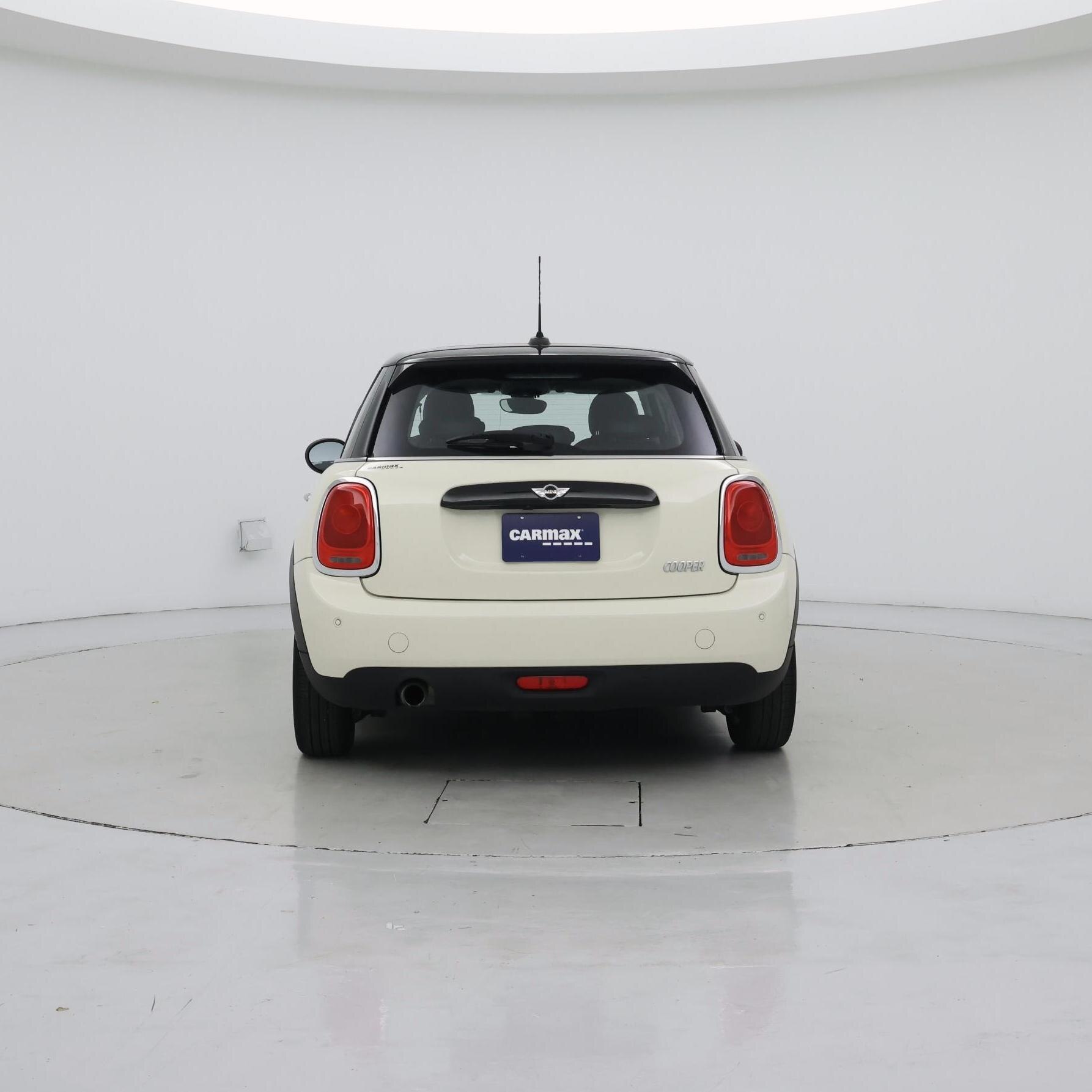 Thumbnail: 2016 MINI Cooper Hardtop - 6