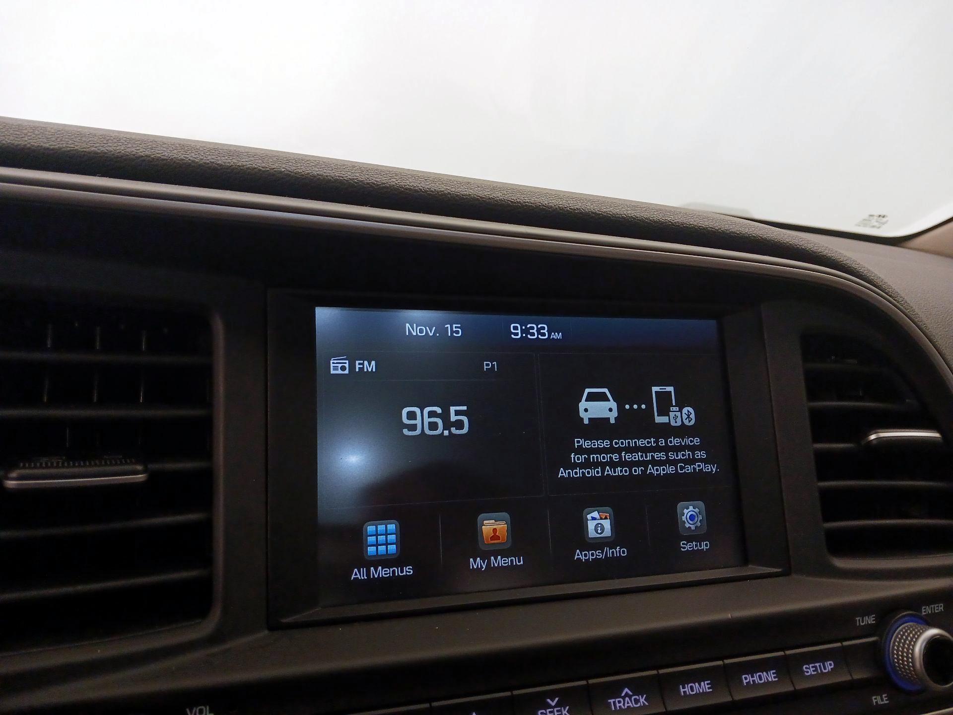 Thumbnail: 2020 Hyundai Elantra - 15