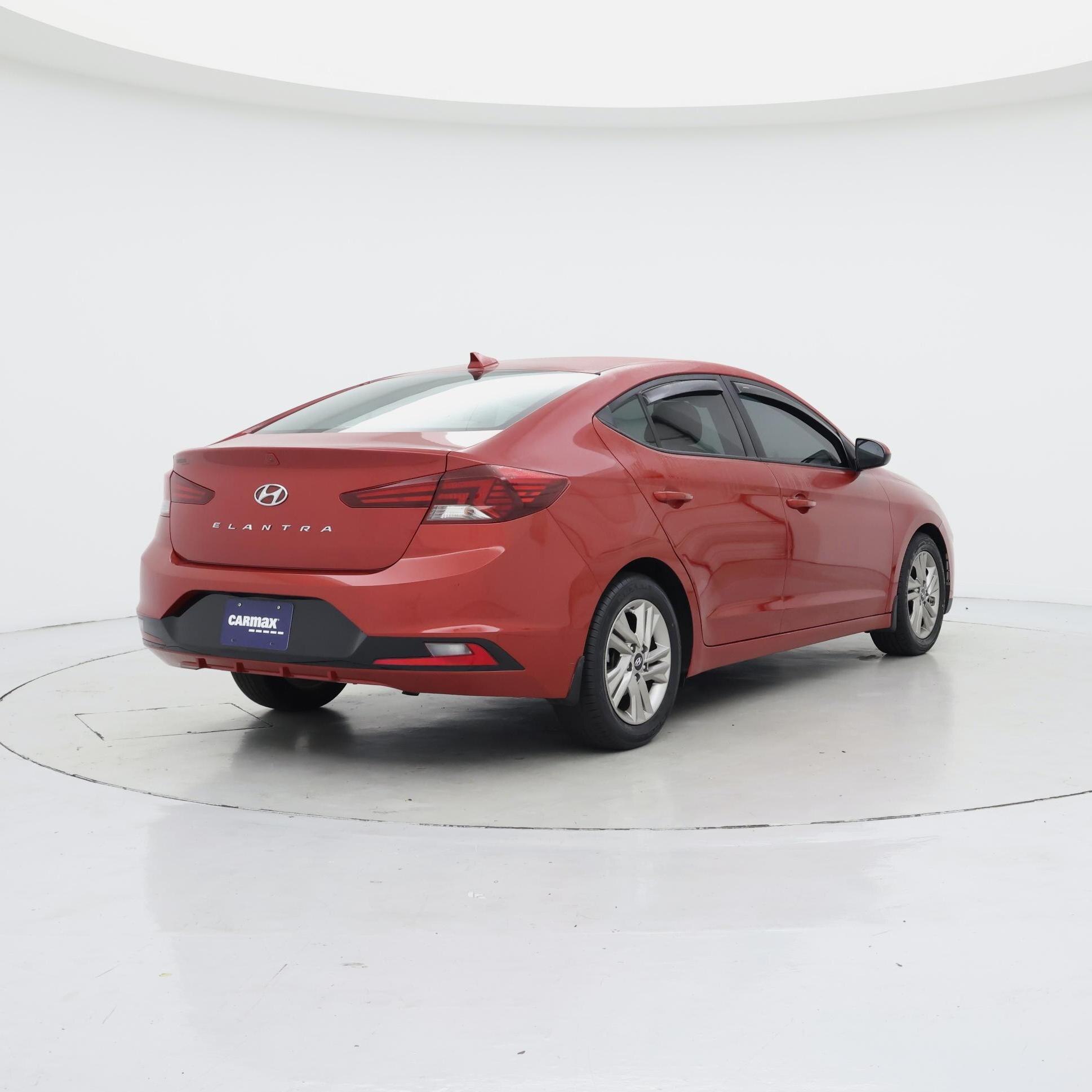 Thumbnail: 2020 Hyundai Elantra - 8