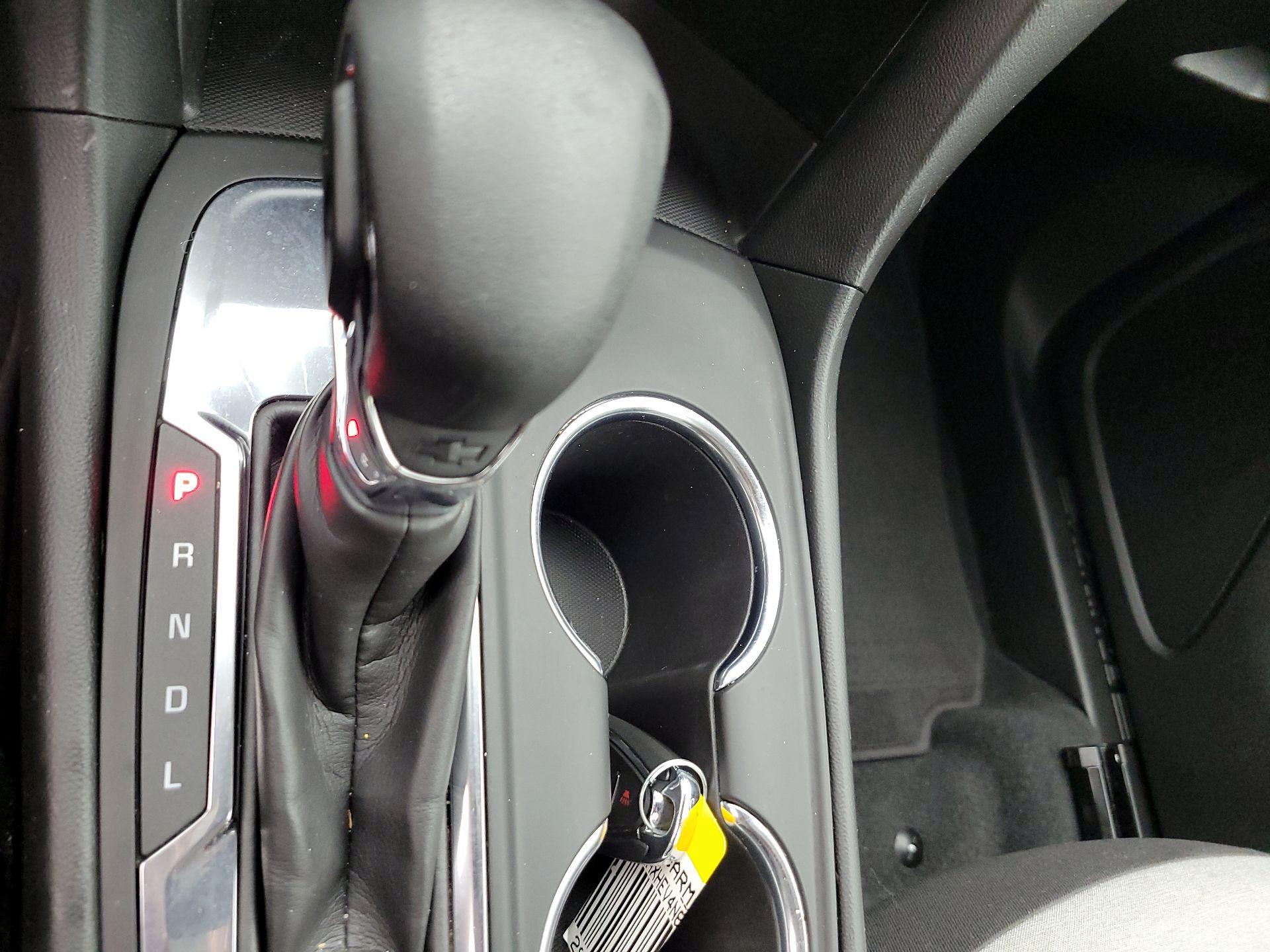 Thumbnail: 2022 Chevrolet Equinox - 17