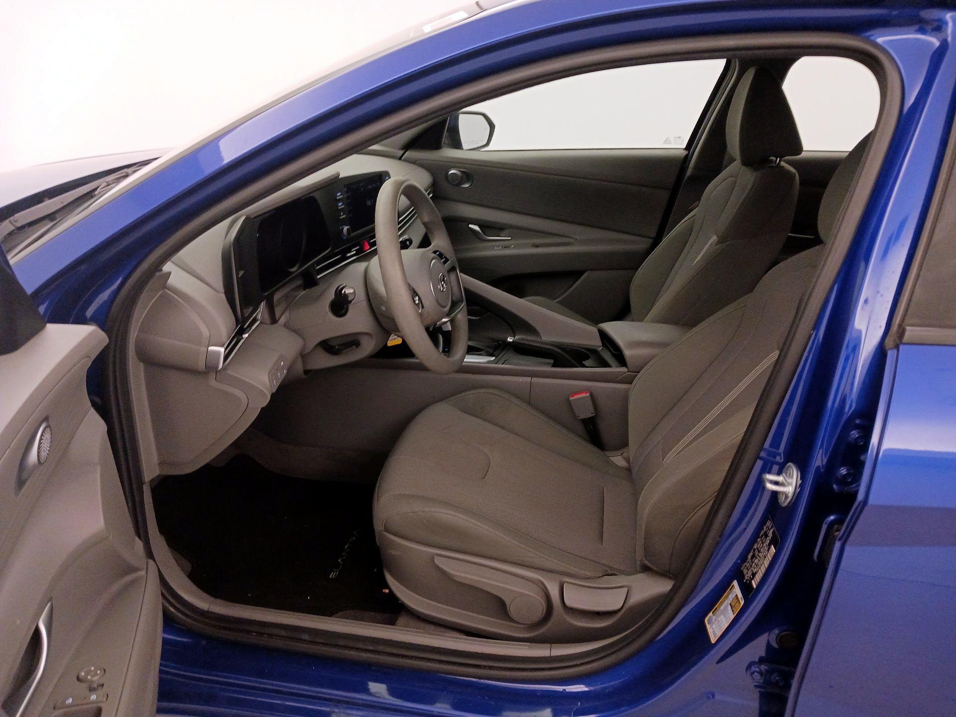 Thumbnail: 2023 Hyundai Elantra - 11