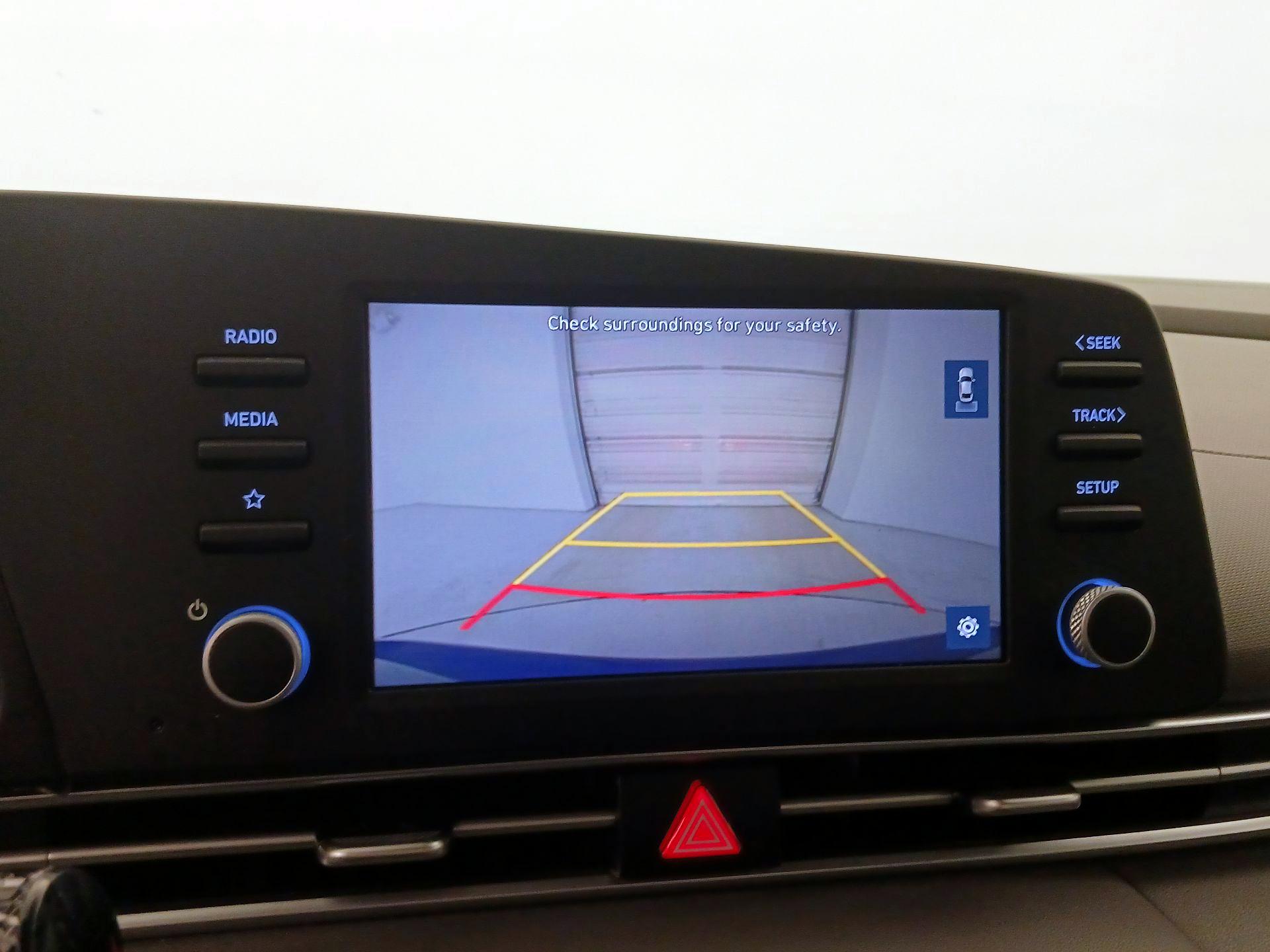 Thumbnail: 2023 Hyundai Elantra - 14