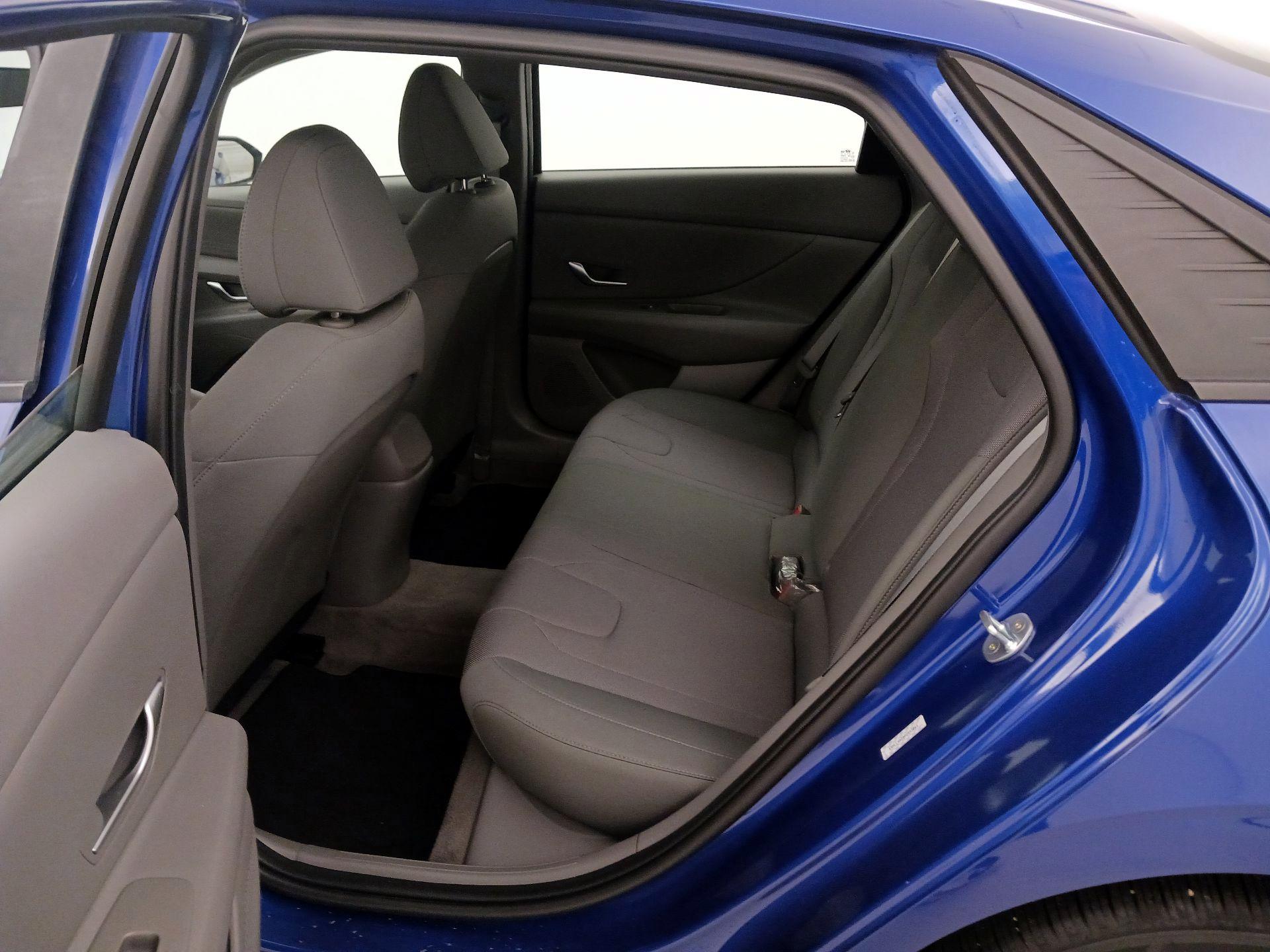 Thumbnail: 2023 Hyundai Elantra - 19