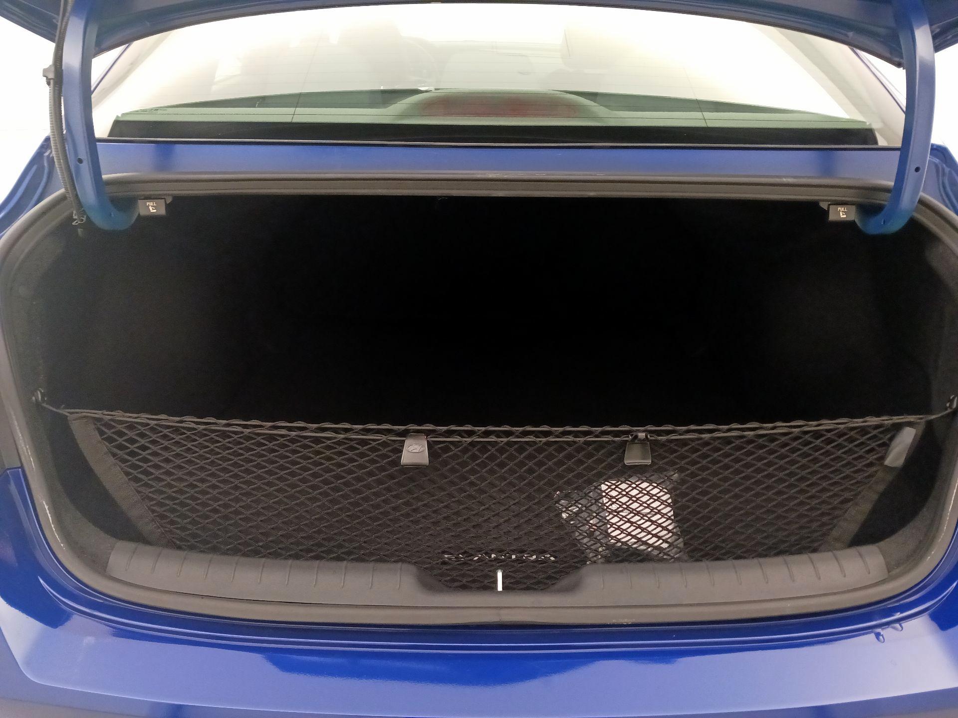 Thumbnail: 2023 Hyundai Elantra - 20