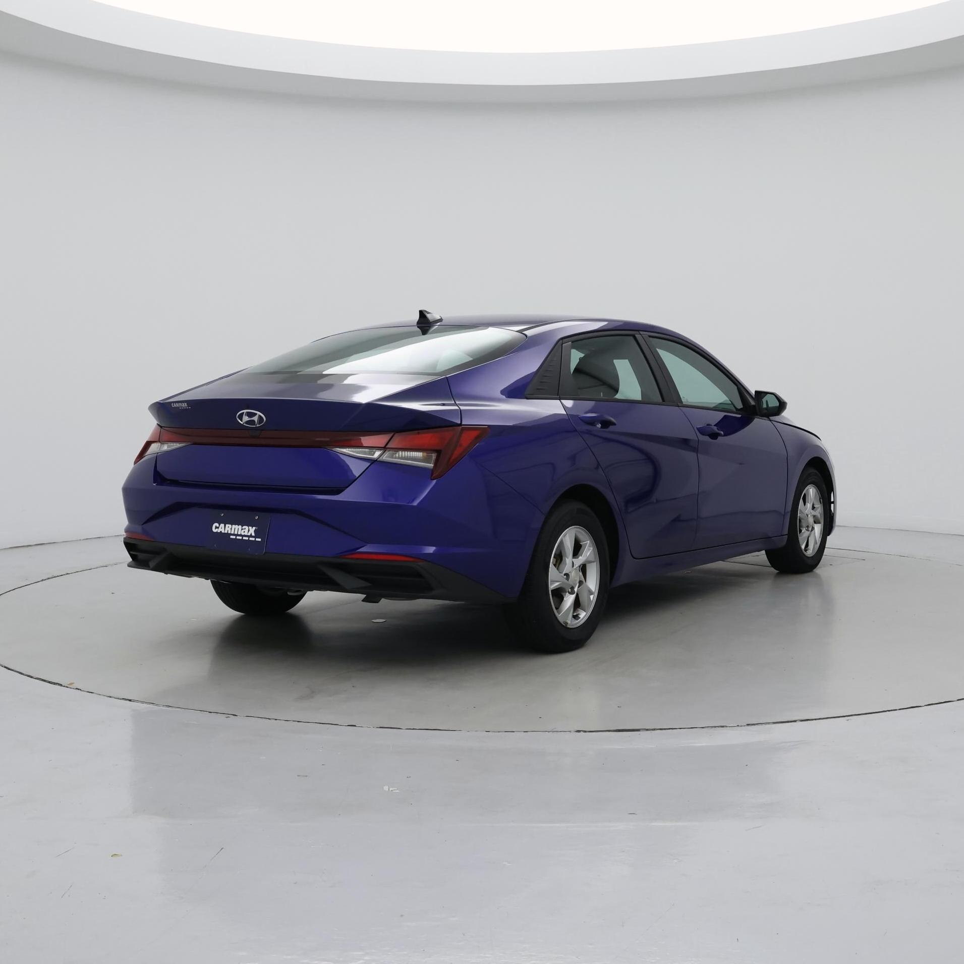 Thumbnail: 2023 Hyundai Elantra - 8