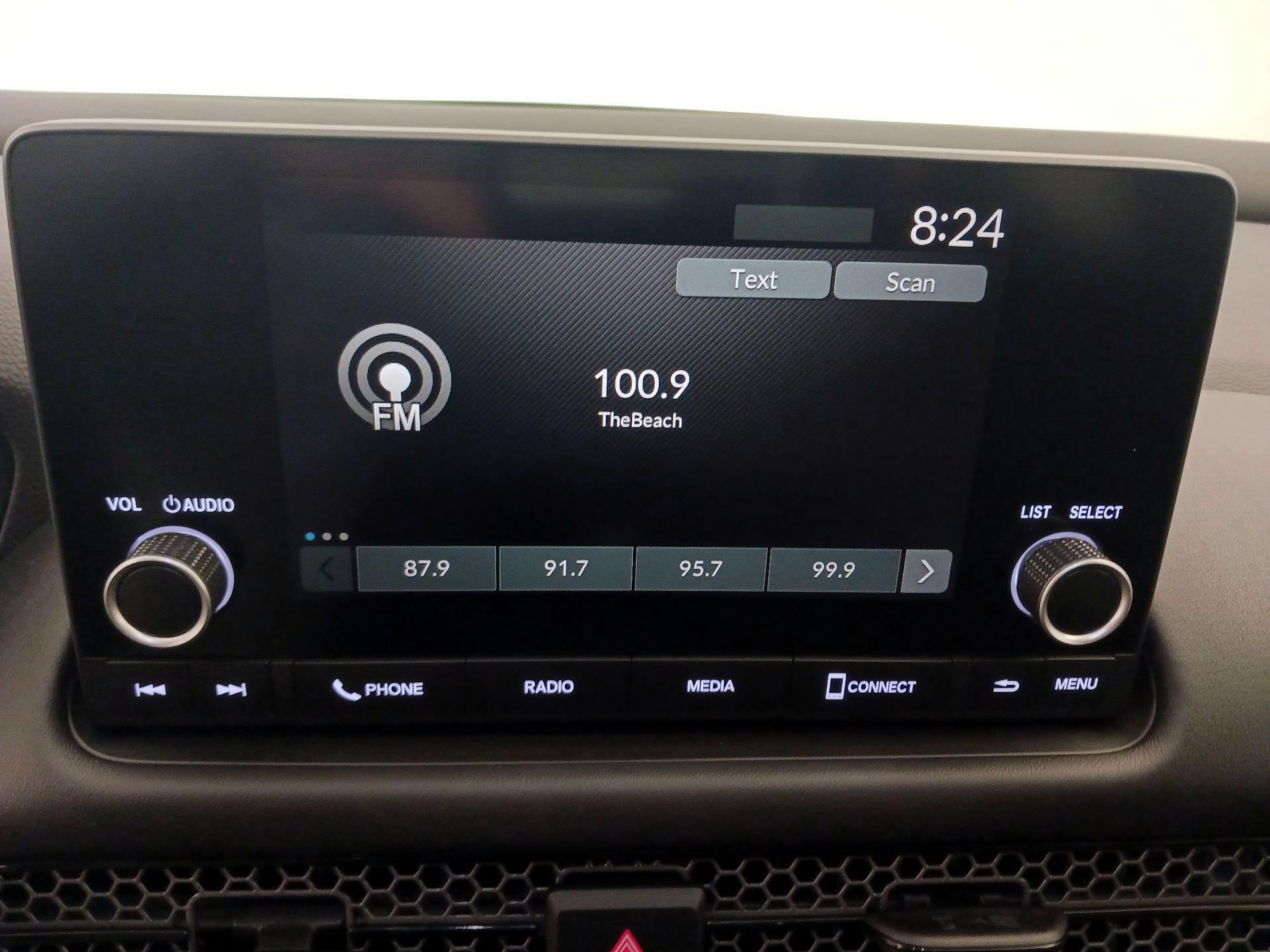 Thumbnail: 2023 Honda HR-V - 15