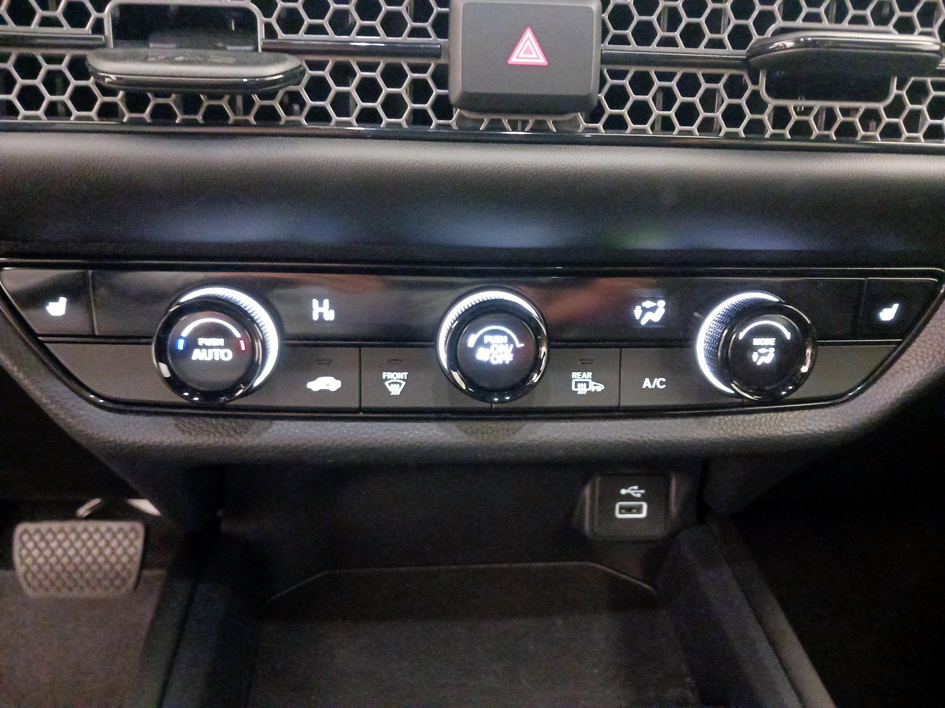 Thumbnail: 2023 Honda HR-V - 16