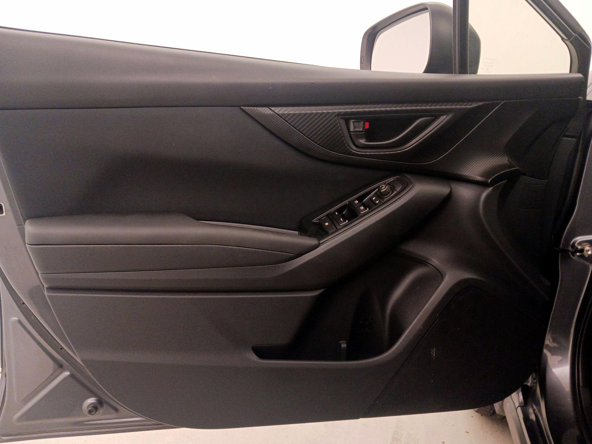 Thumbnail: 2021 Subaru Crosstrek - 12