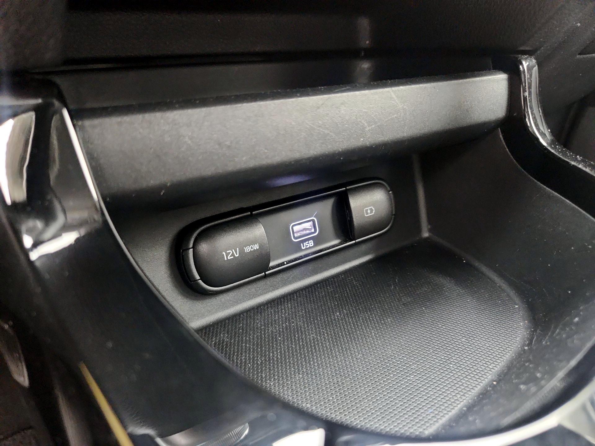 Thumbnail: 2022 Kia Seltos - 19