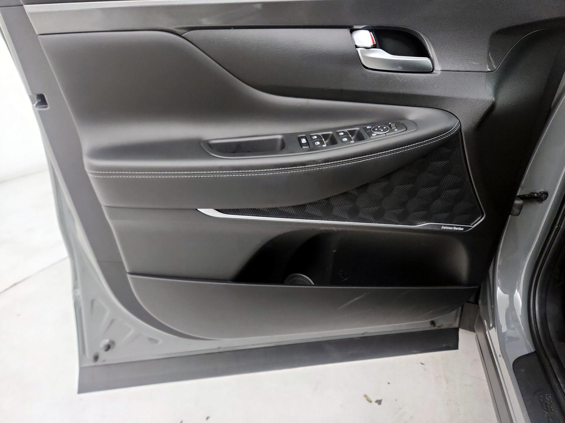 Thumbnail: 2023 Hyundai Santa Fe - 12