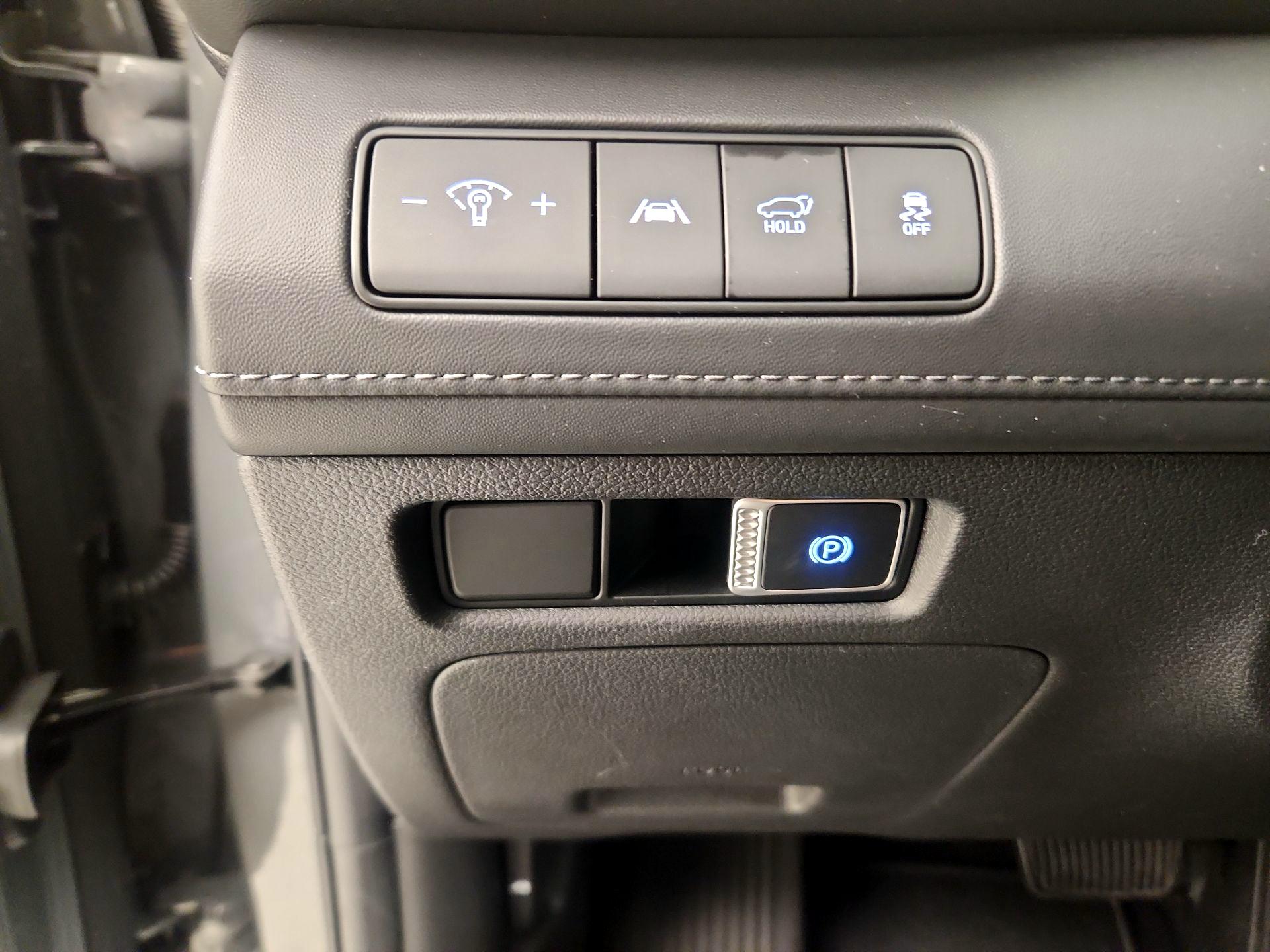 Thumbnail: 2023 Hyundai Santa Fe - 13