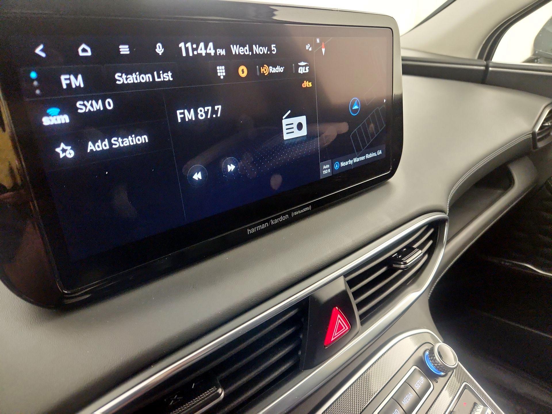 Thumbnail: 2023 Hyundai Santa Fe - 16