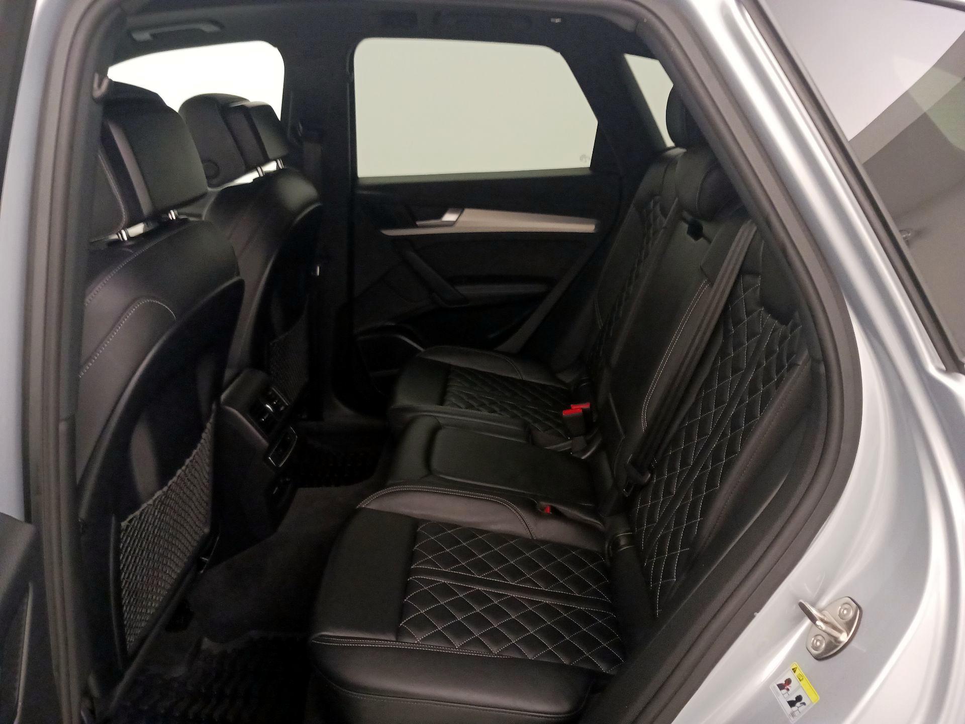 Thumbnail: 2021 Audi SQ5 - 20