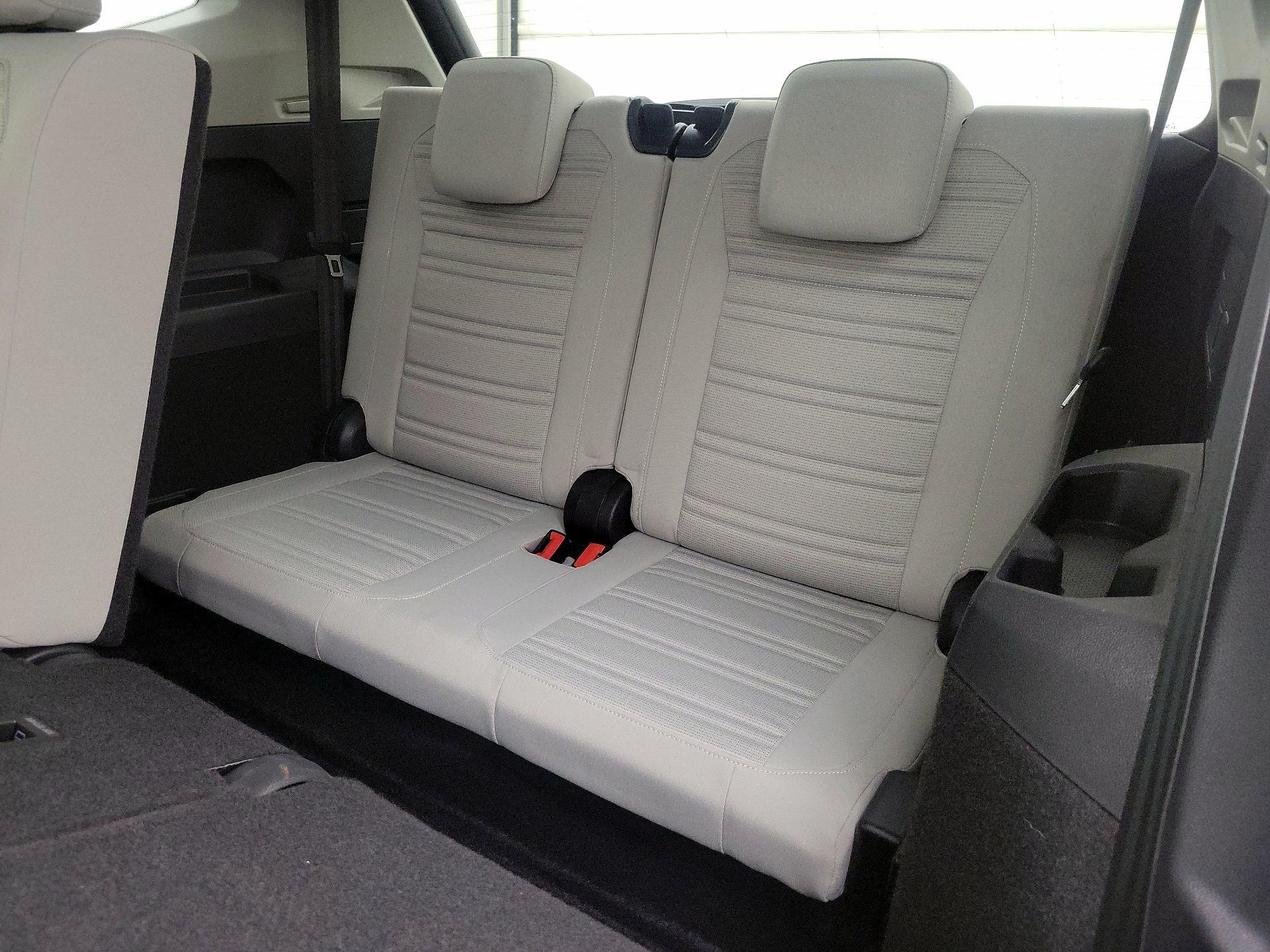 Thumbnail: 2022 Volkswagen Tiguan - 20