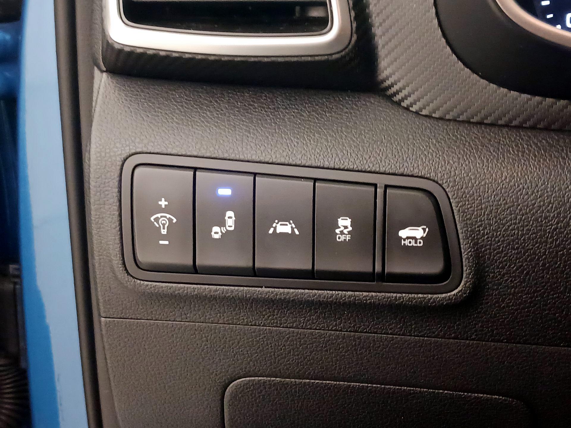 Thumbnail: 2020 Hyundai Tucson - 13