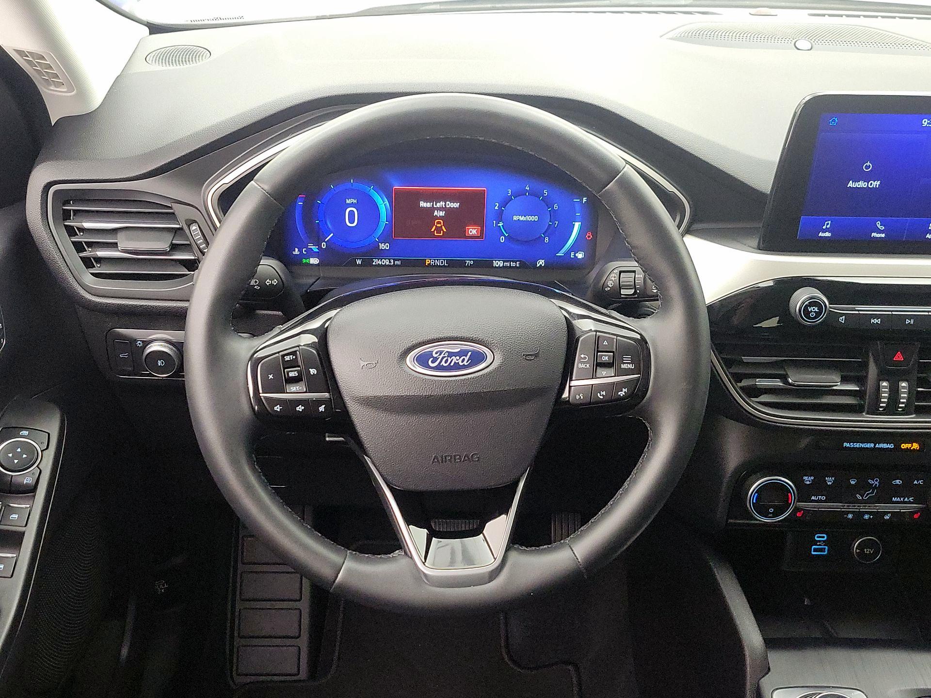 Thumbnail: 2021 Ford Escape - 10