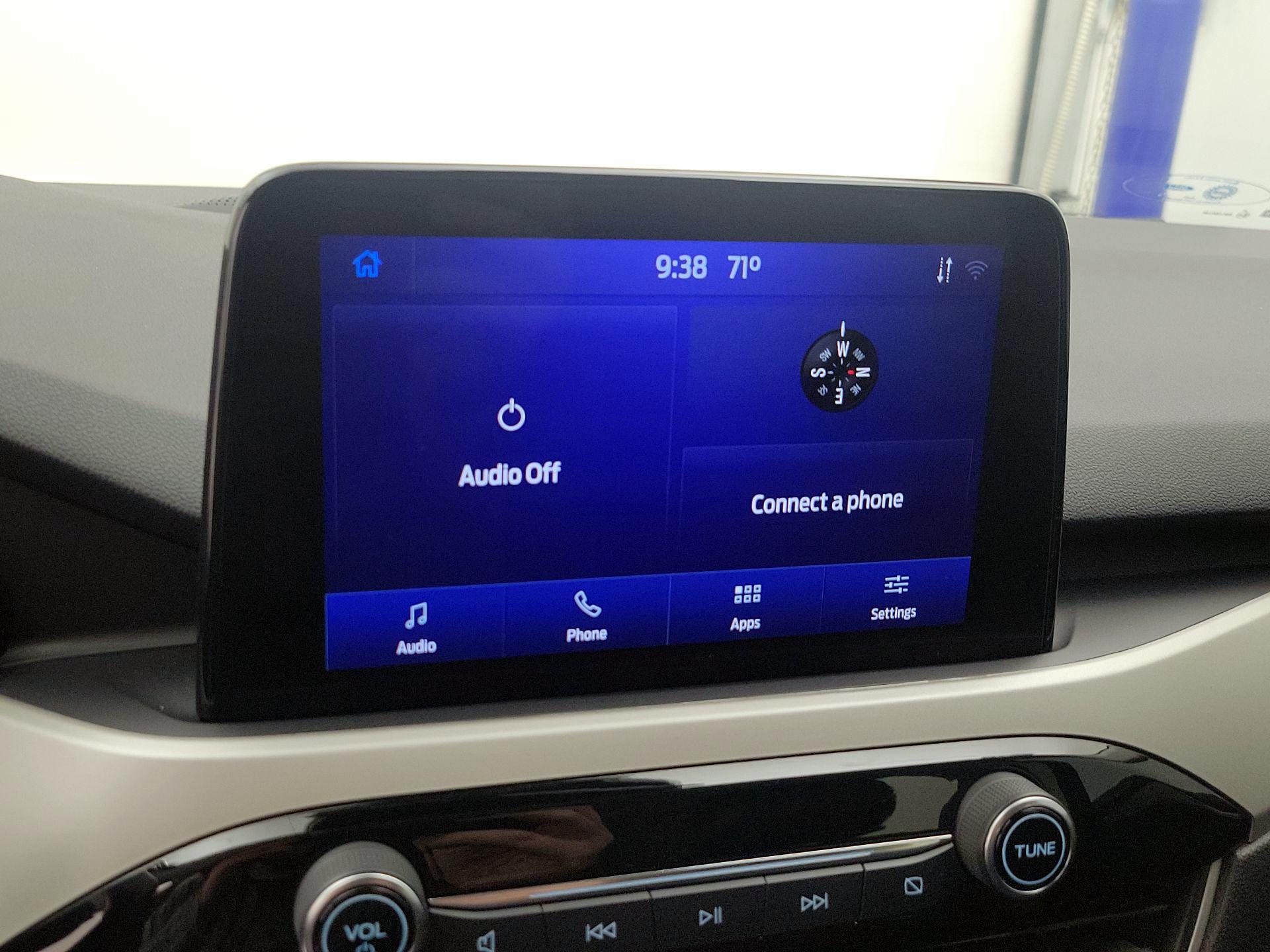 Thumbnail: 2021 Ford Escape - 15