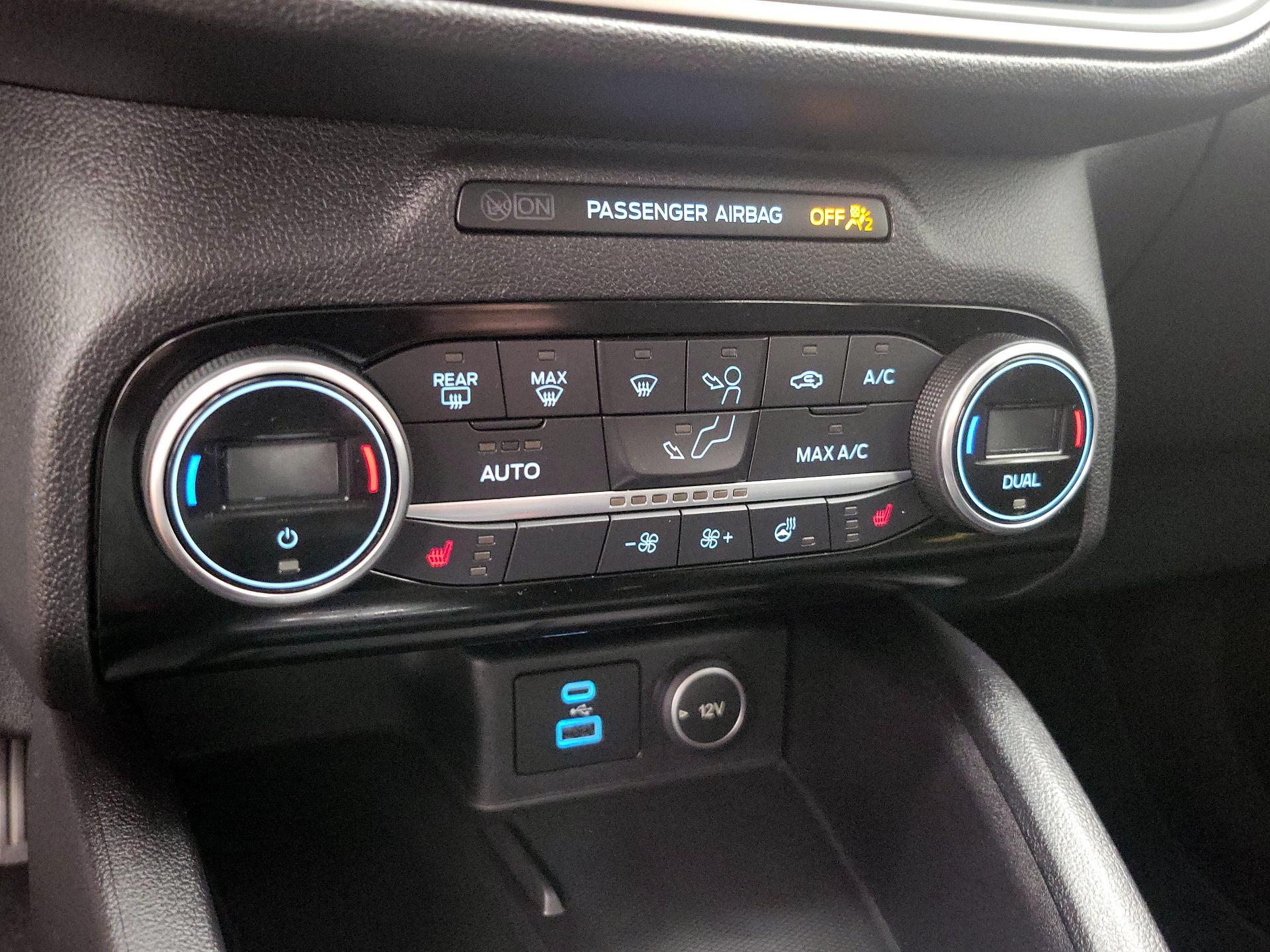 Thumbnail: 2021 Ford Escape - 16