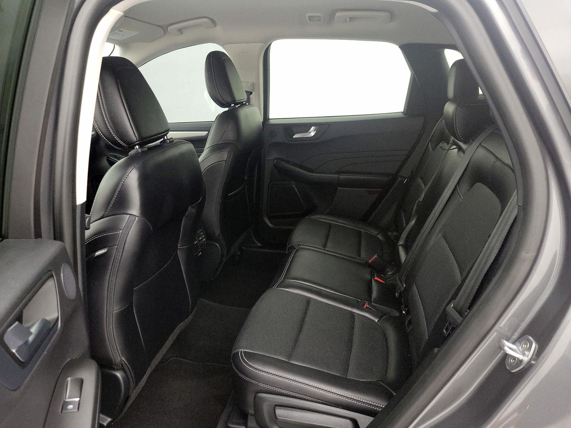 Thumbnail: 2021 Ford Escape - 19